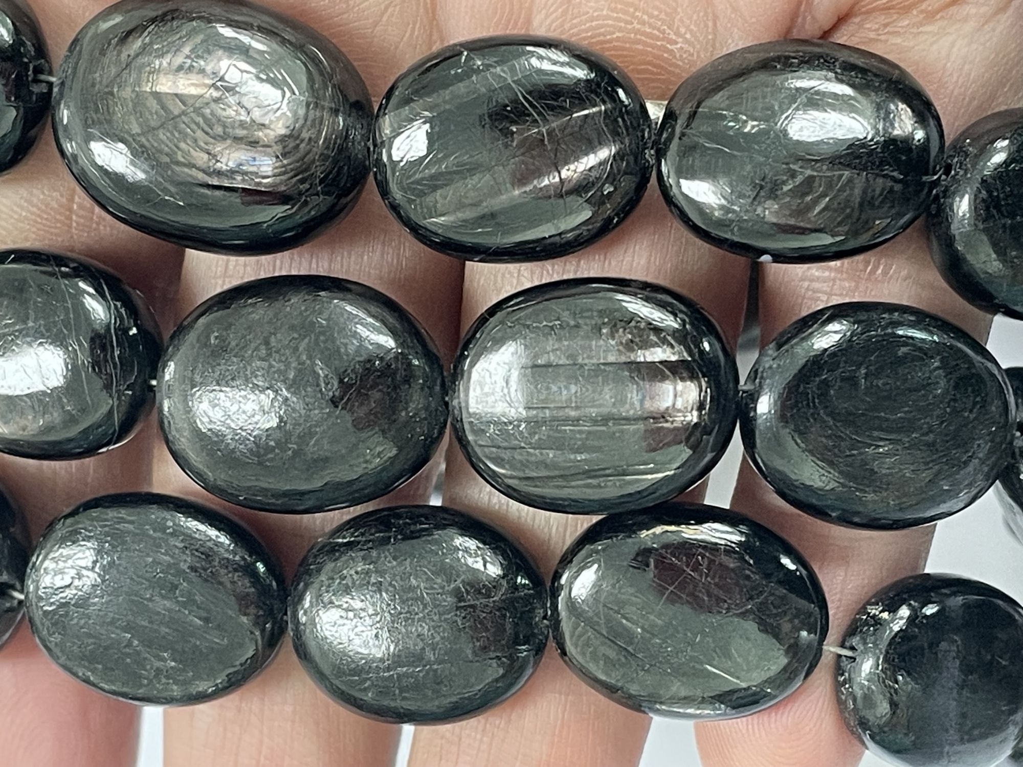 Black Sapphire Nugget Smooth