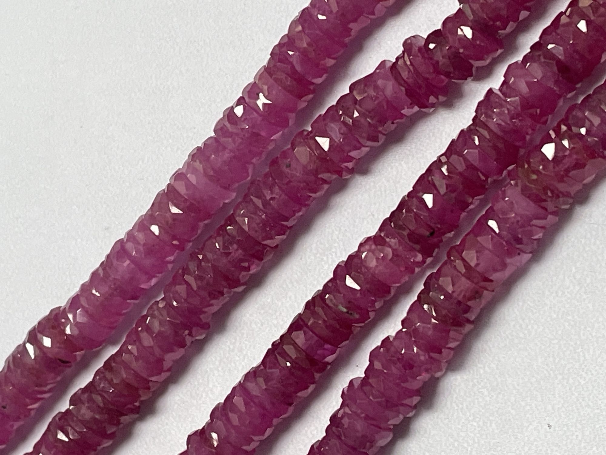 Pink Sapphire Tire Faceted