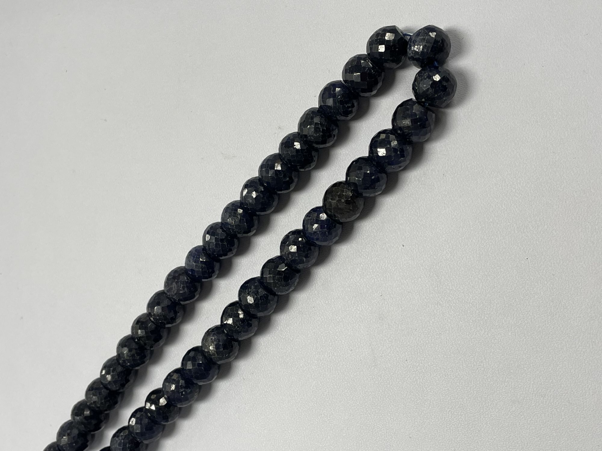 Blue Sapphire Round Faceted