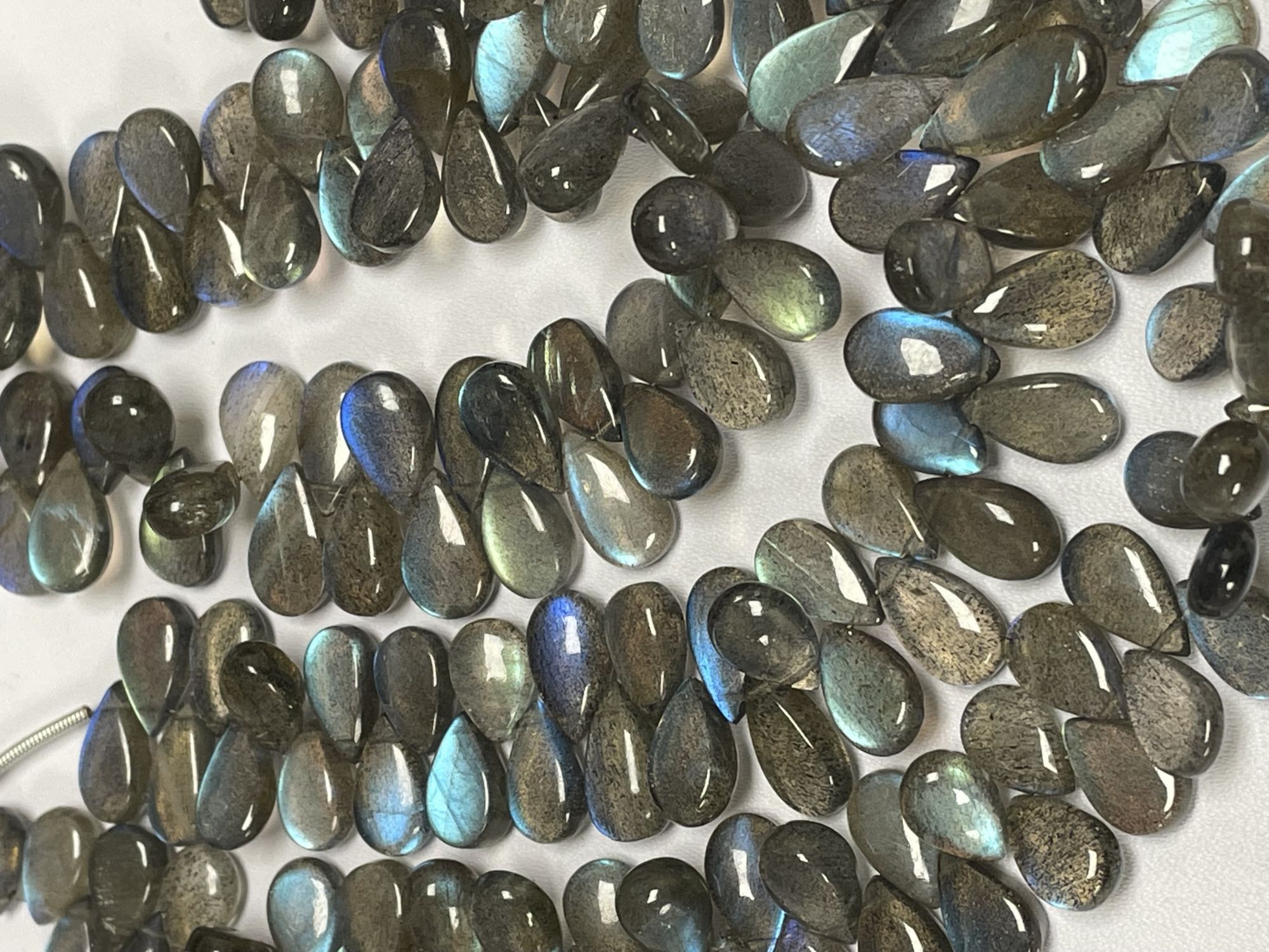 Labradorite Pear Smooth