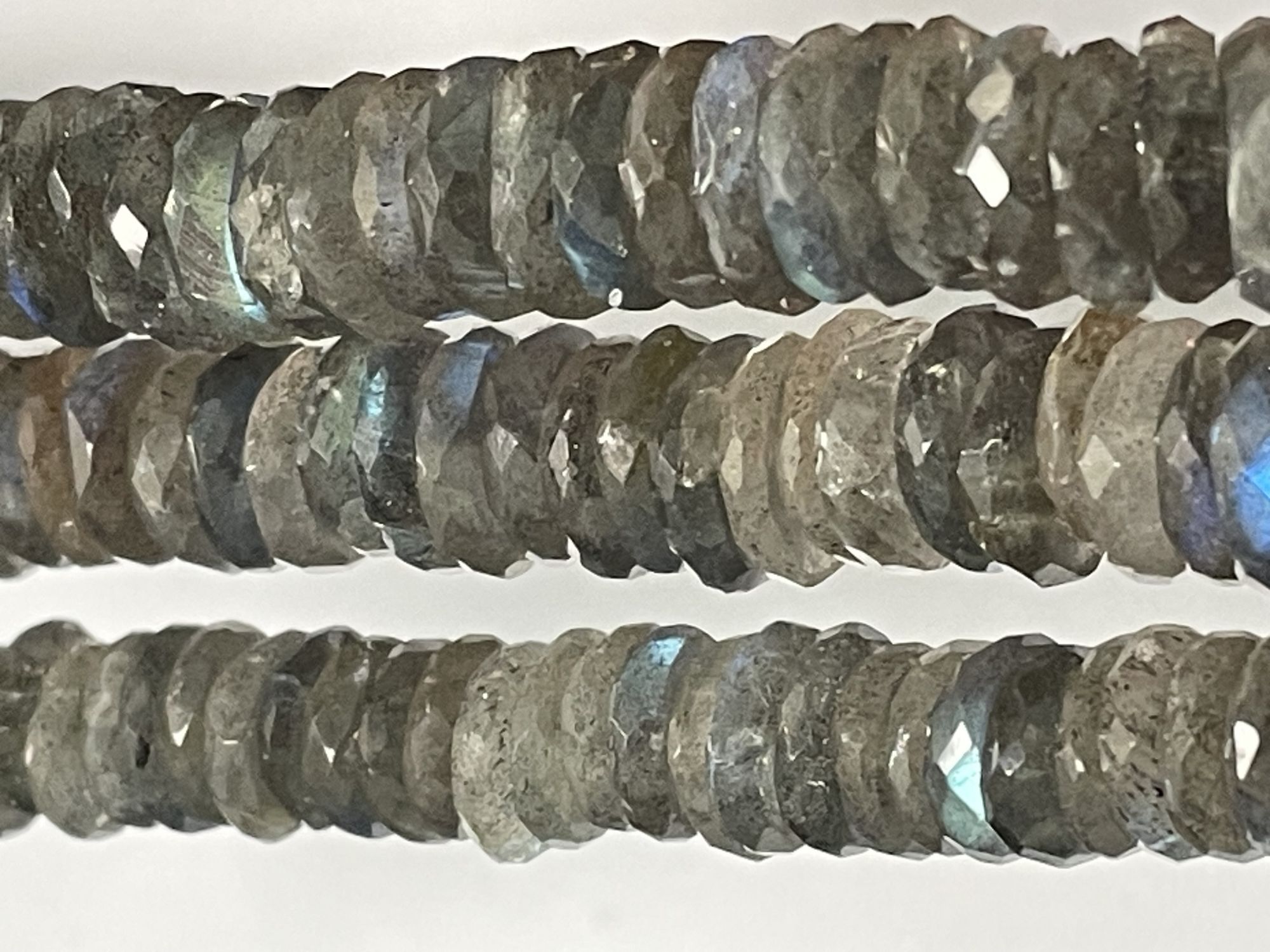 Labradorite Tire Faceted