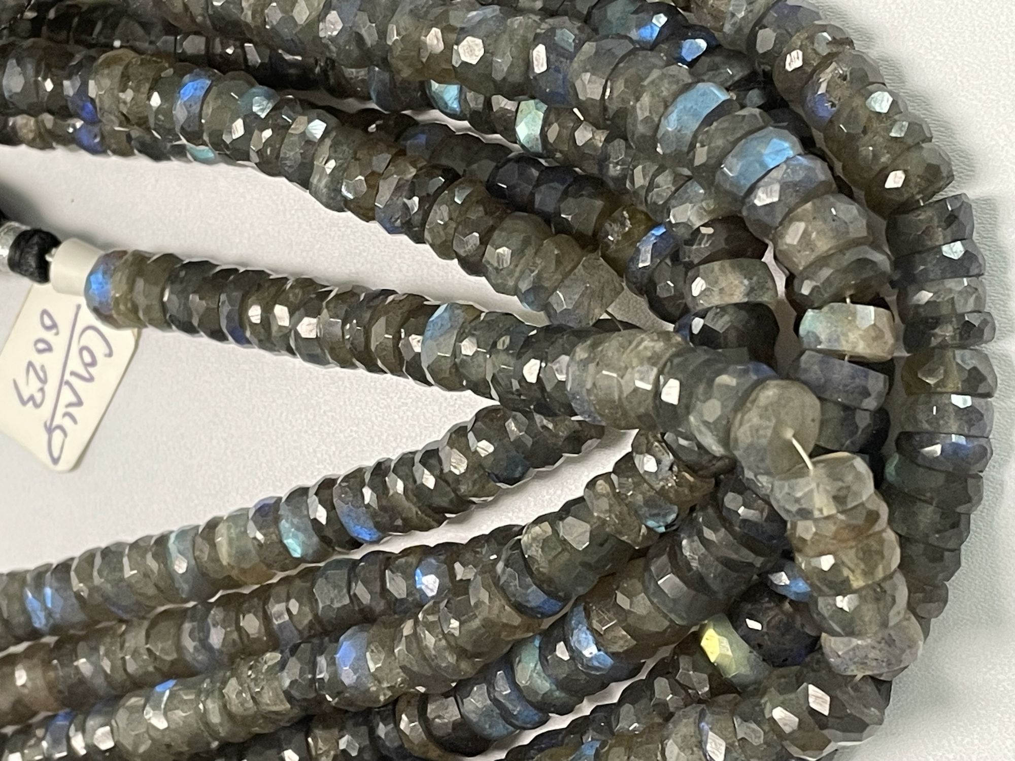 Labradorite Tire Faceted