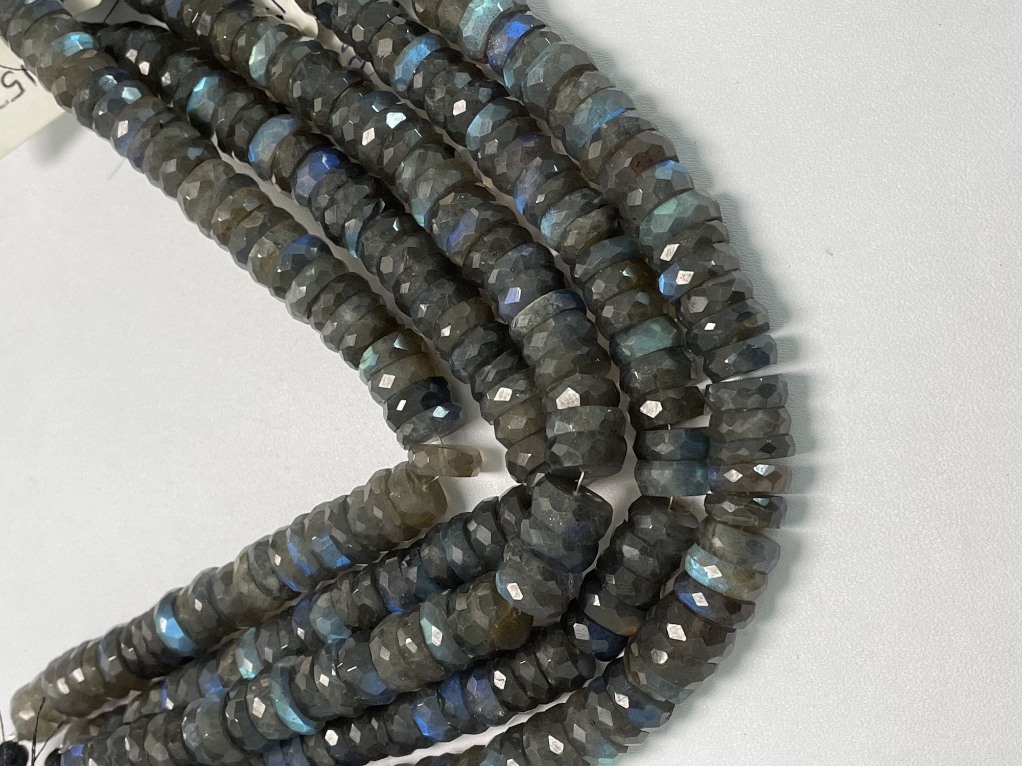 Labradorite Tire Faceted