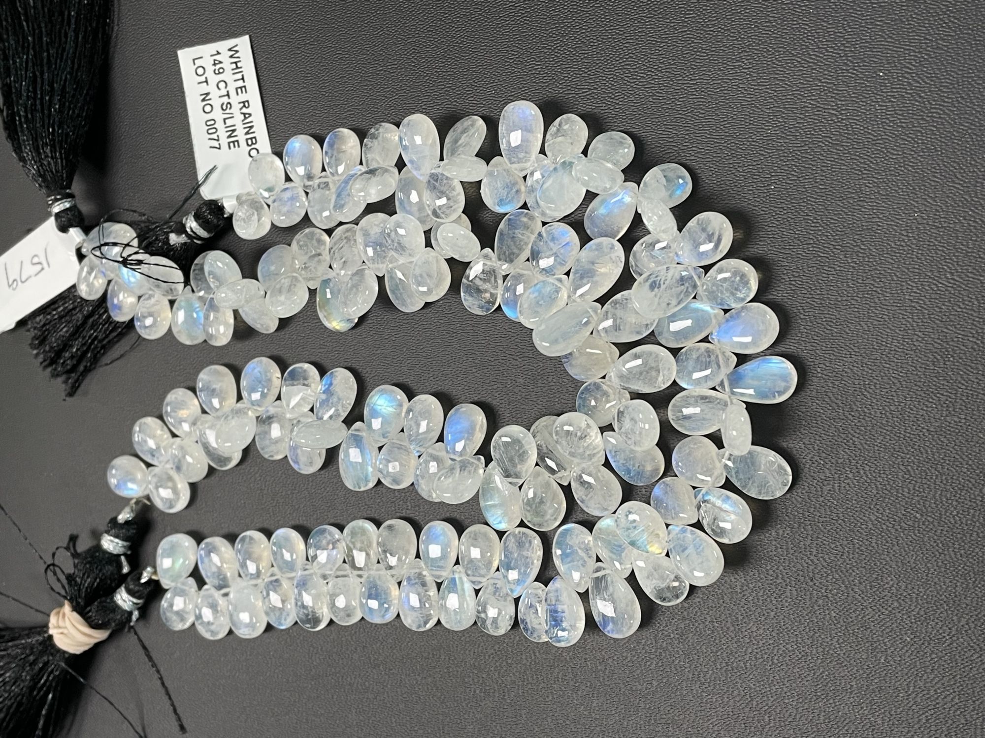 Rainbow Moonstone Pear Smooth