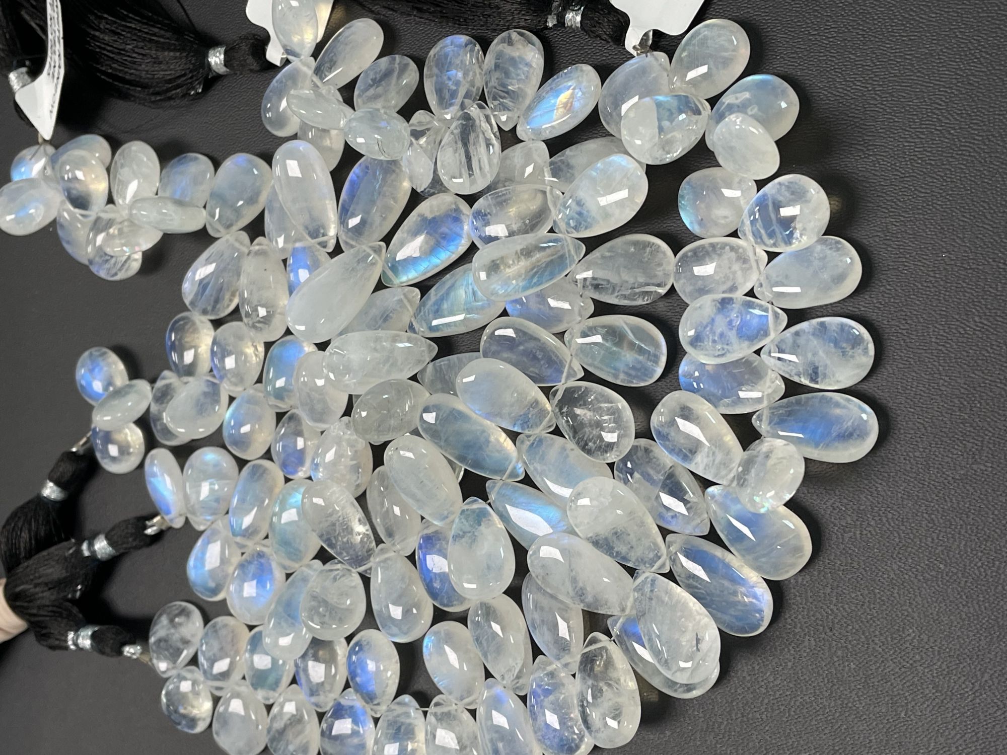 Rainbow Moonstone Pear Smooth