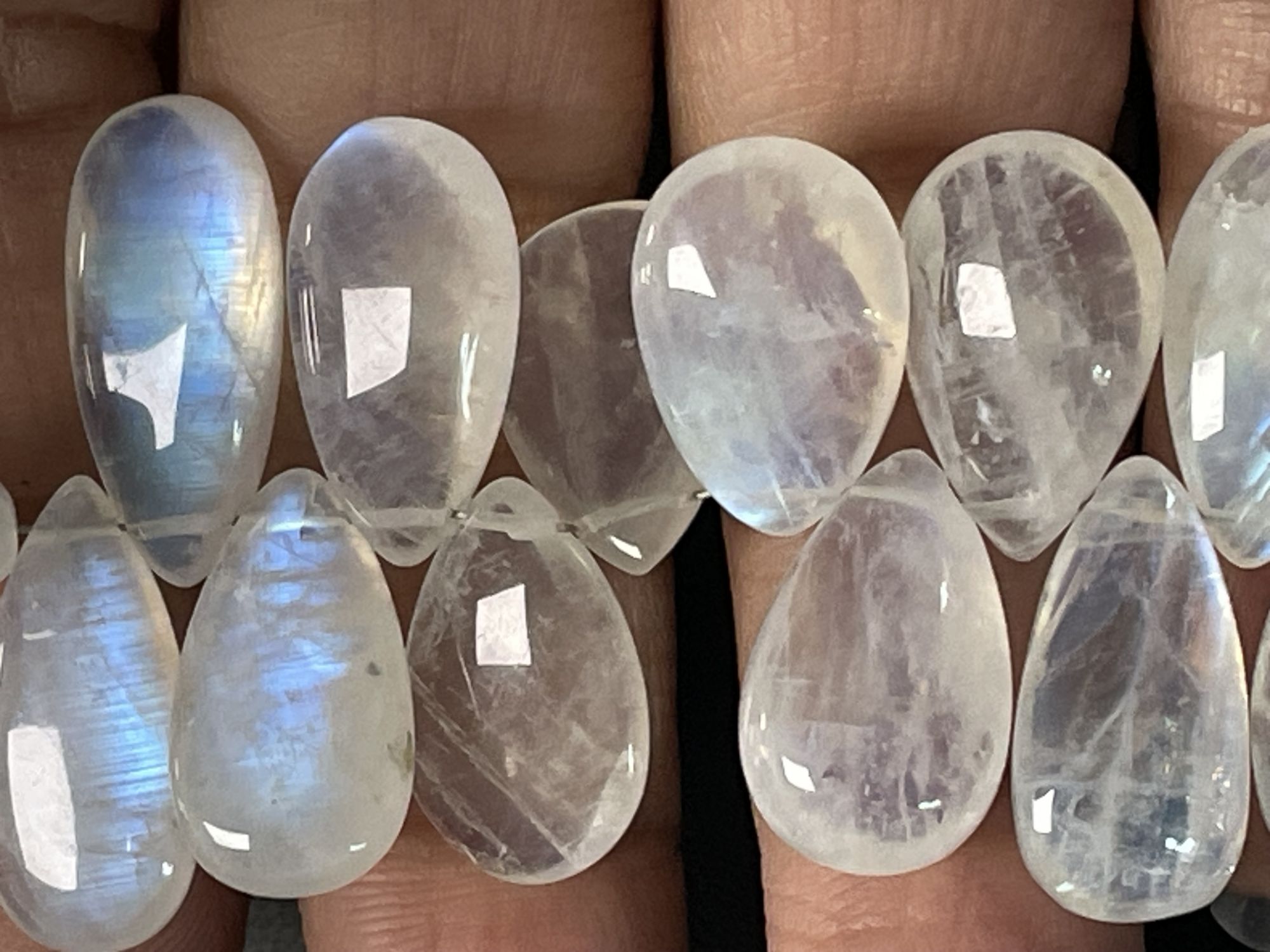 Rainbow Moonstone Pear Smooth