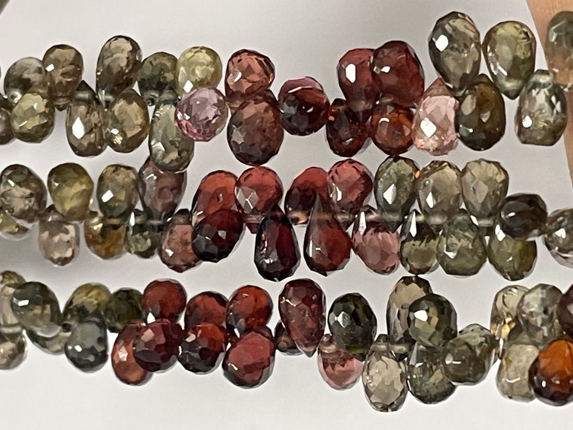 Multi Tundru Sapphire Drop Faceted