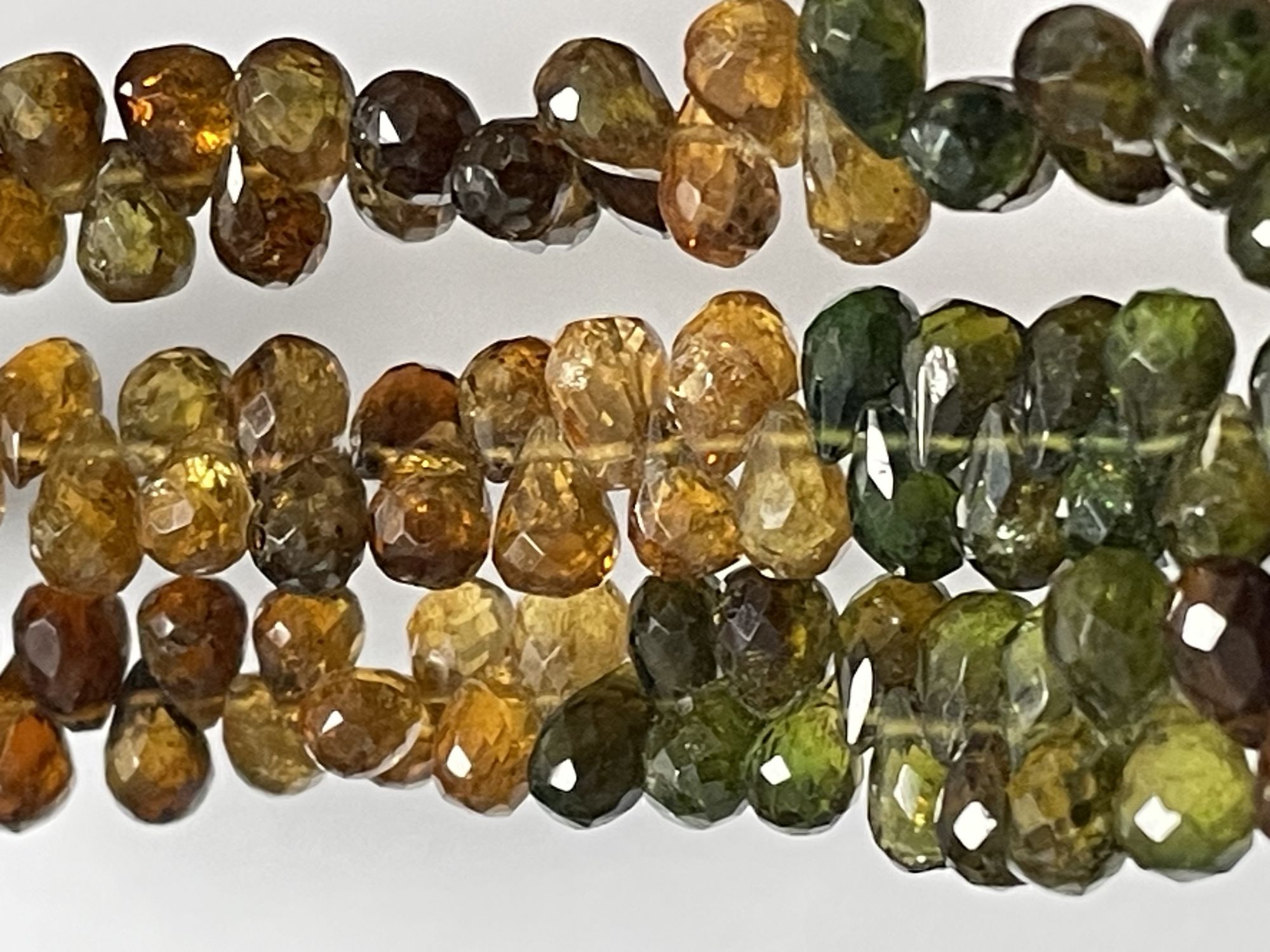Multi Tundru Sapphire Drop Faceted