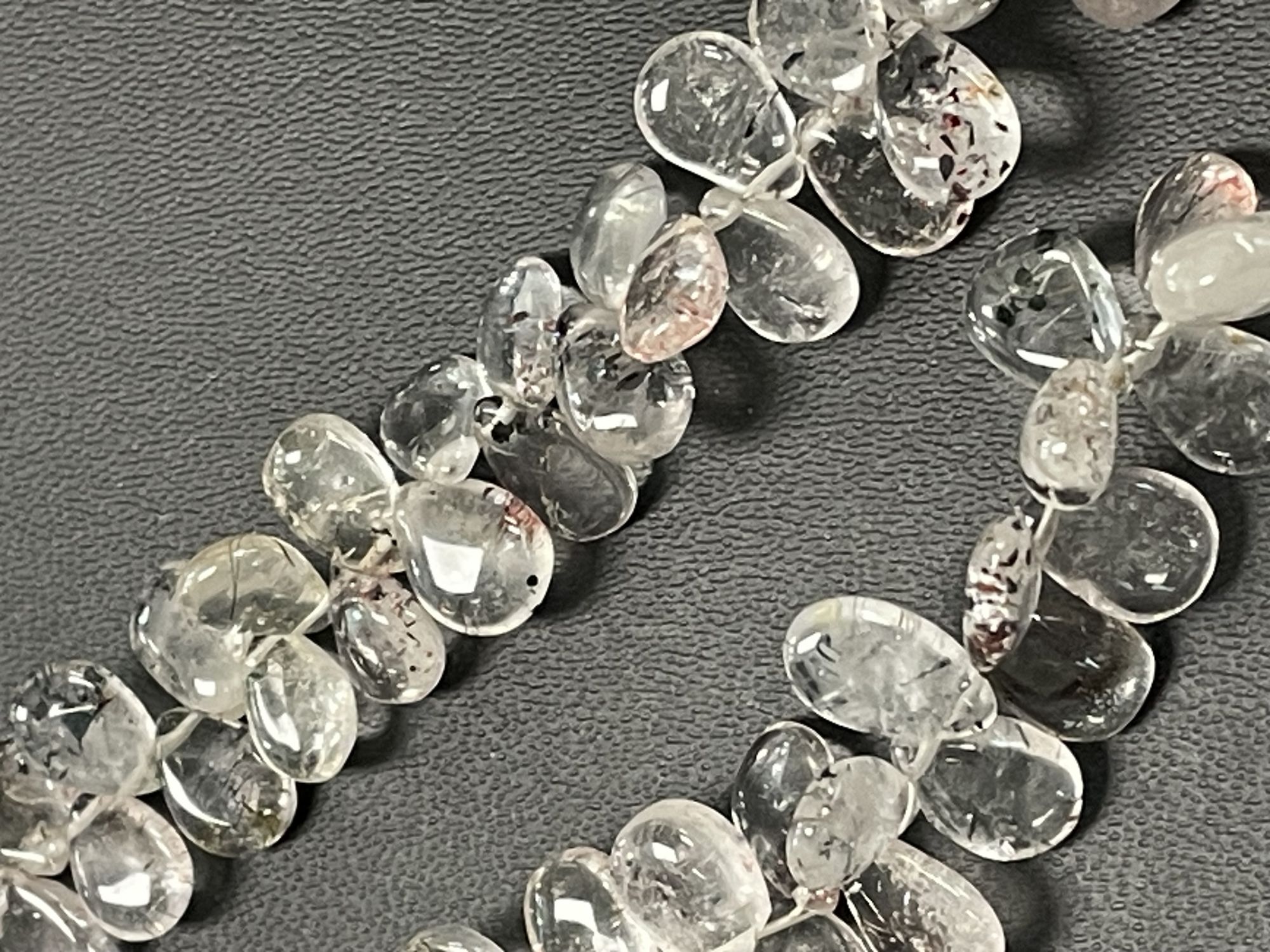 Moss Amethyst Pear Smooth