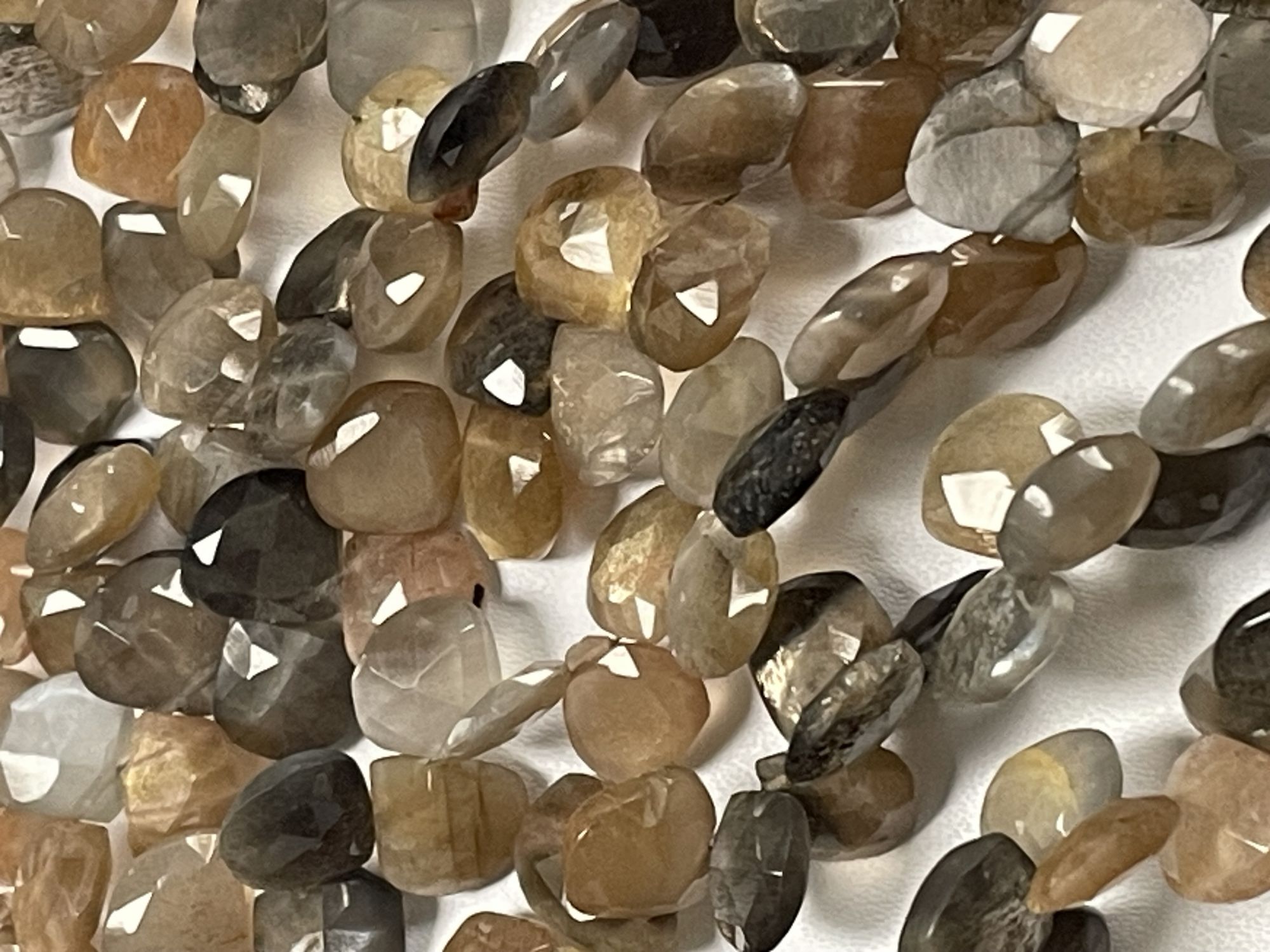 Multi Goldshine Moonstone Heart Faceted