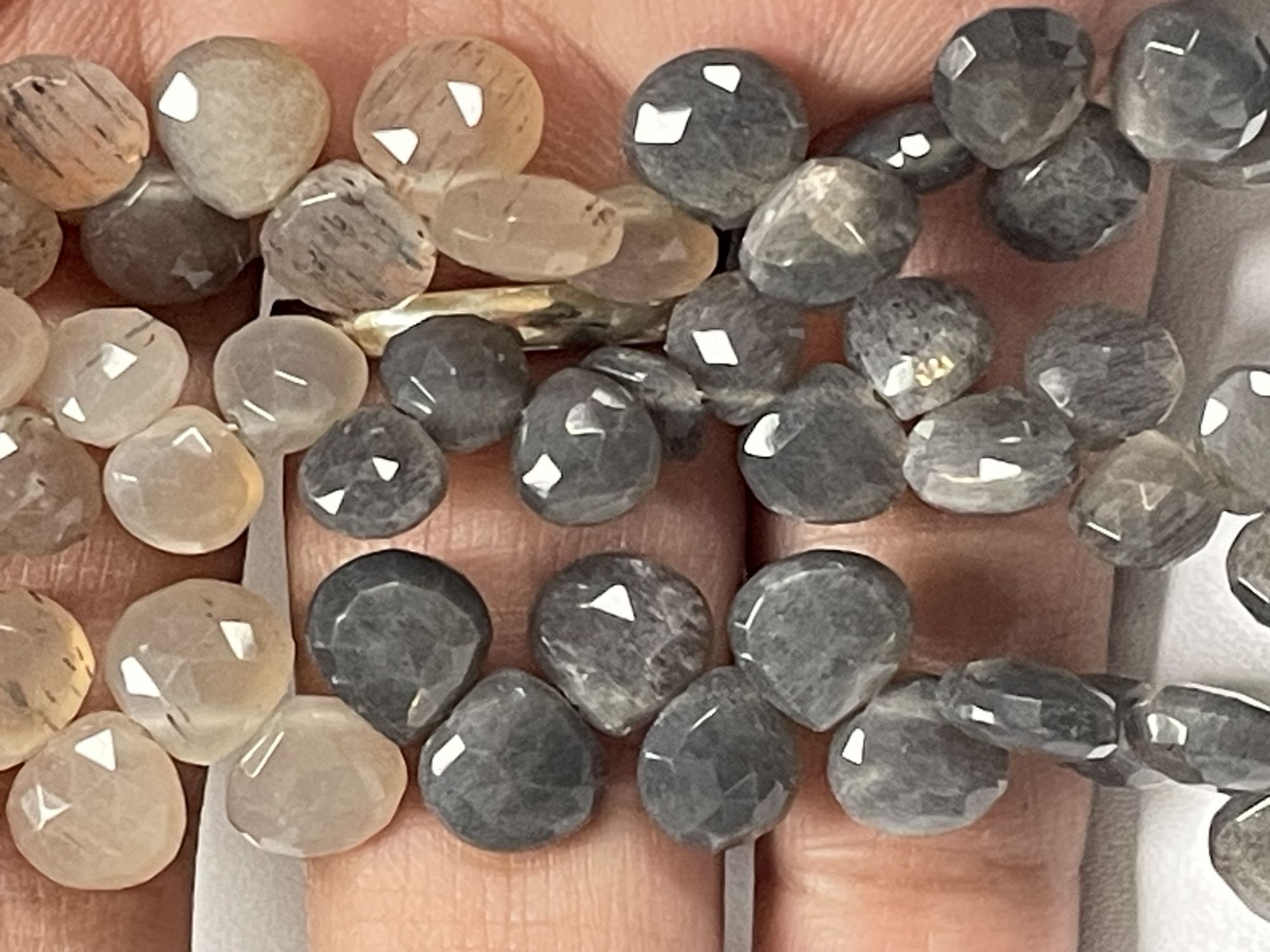 Multi Goldshine Moonstone Heart Faceted