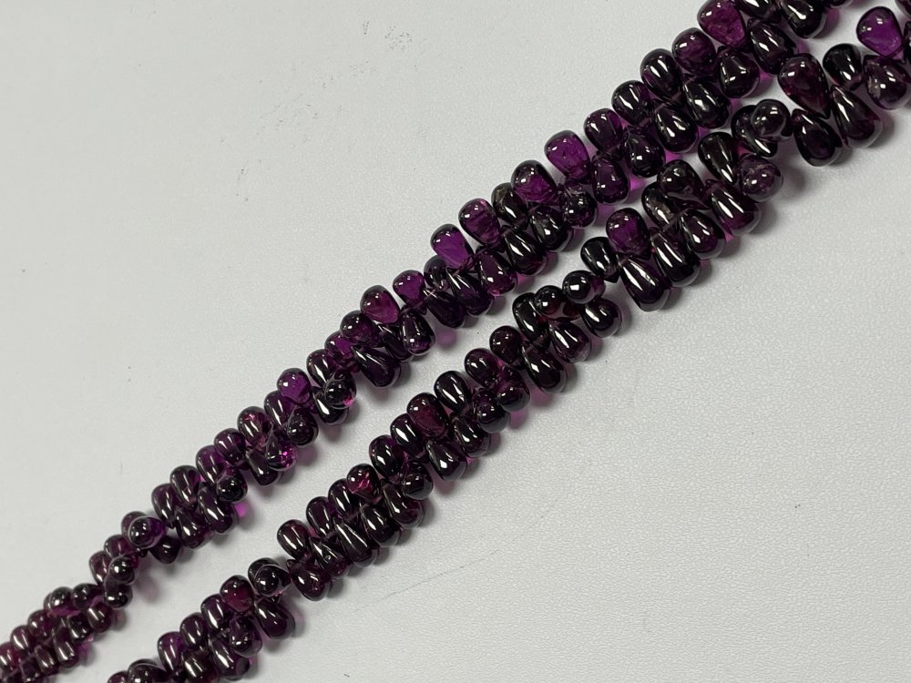 Rhodolite Garnet Drop Smooth