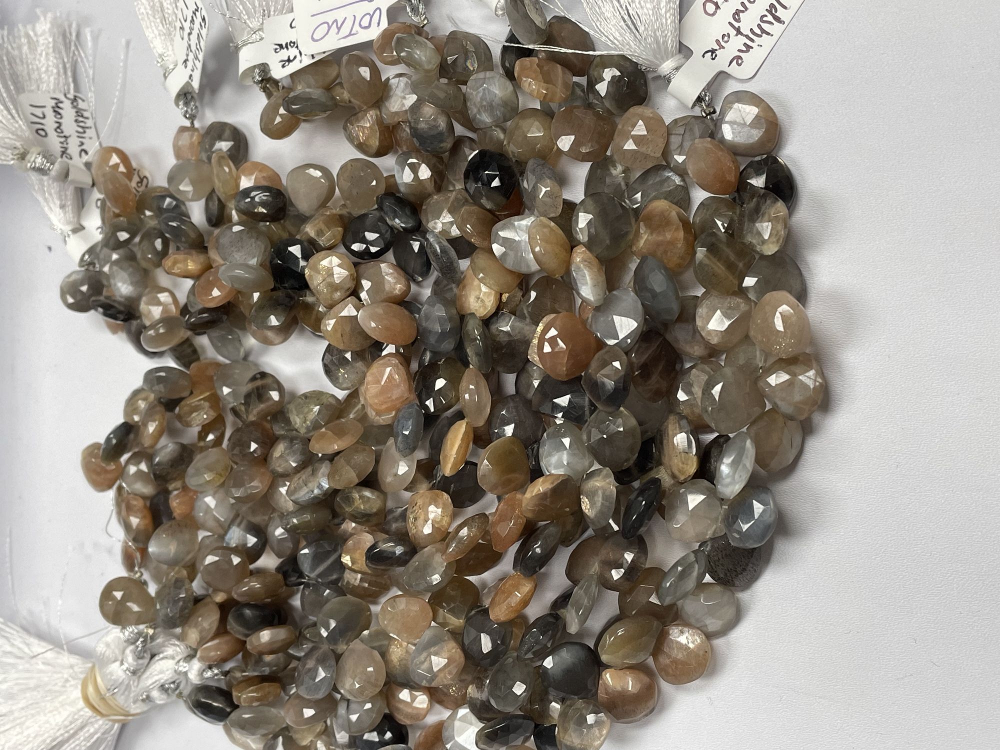 Multi Goldshine Moonstone Heart Faceted