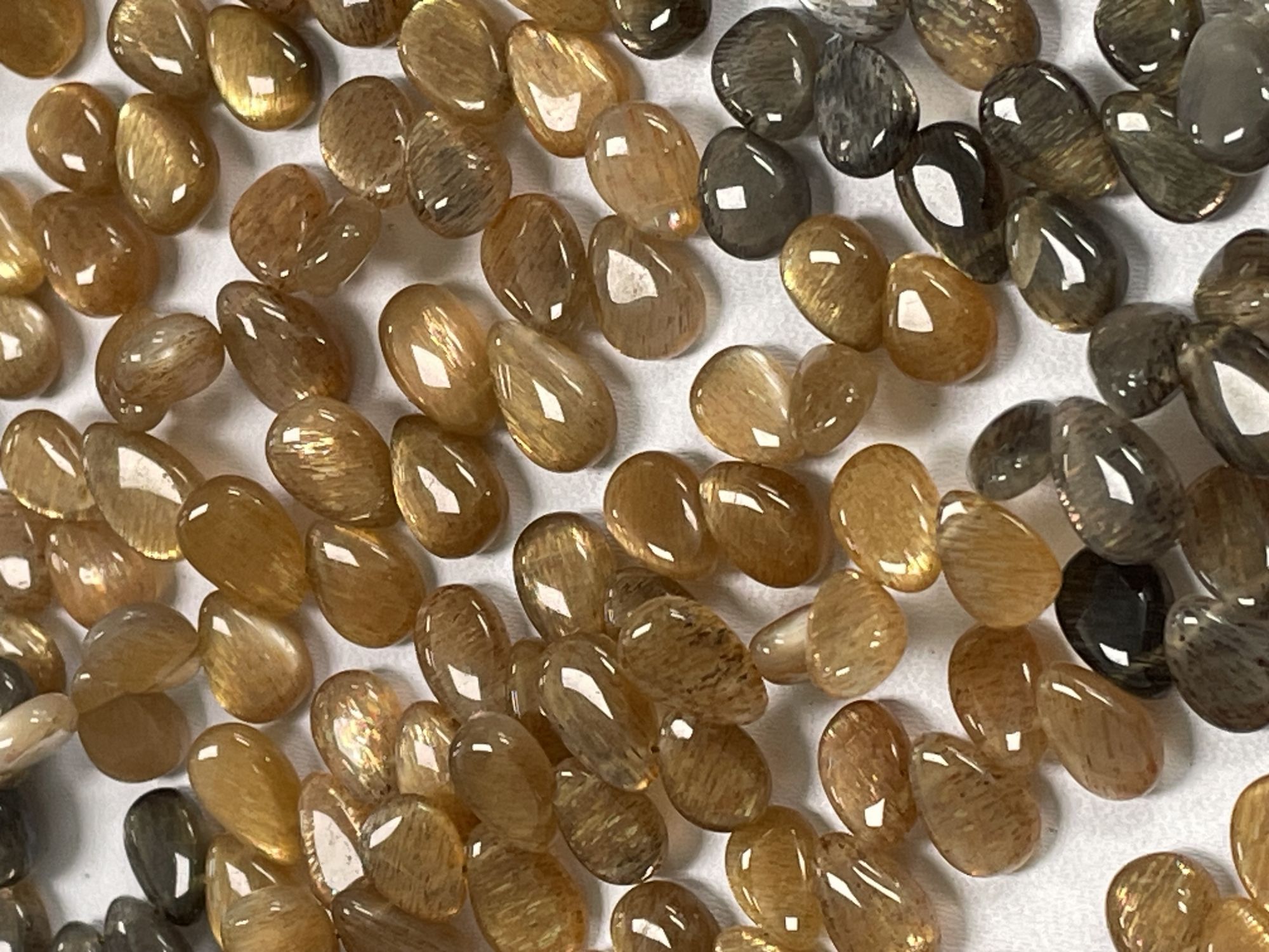 Multi Goldshine Moonstone Pear Smooth