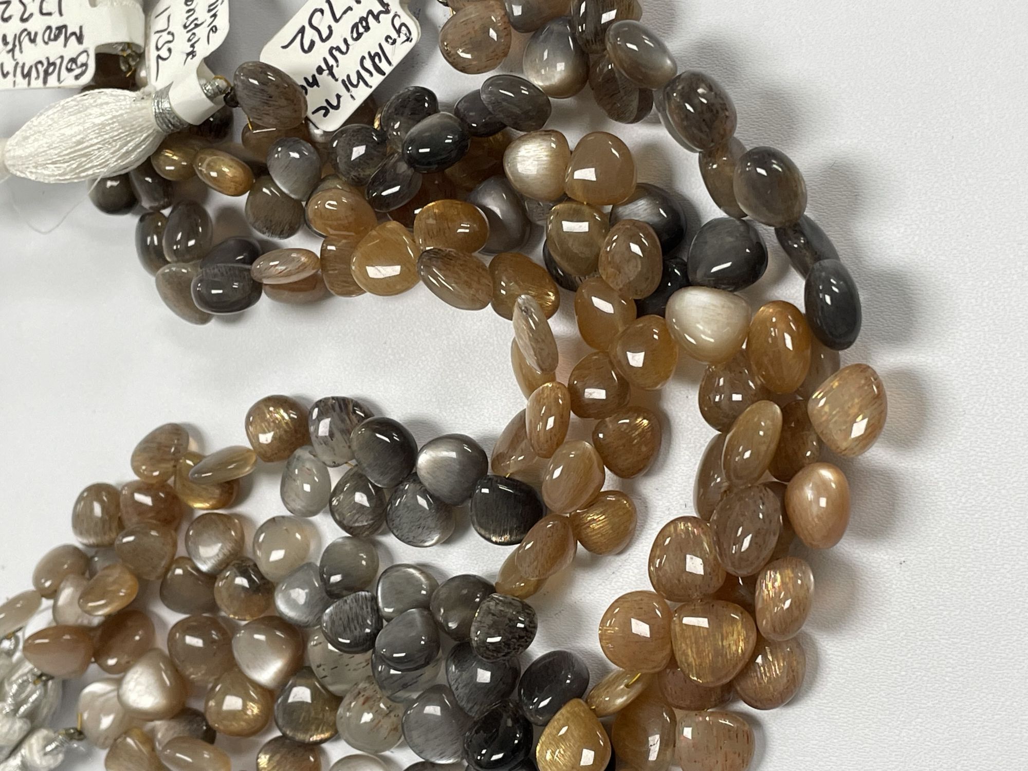 Multi Goldshine Moonstone Heart Smooth