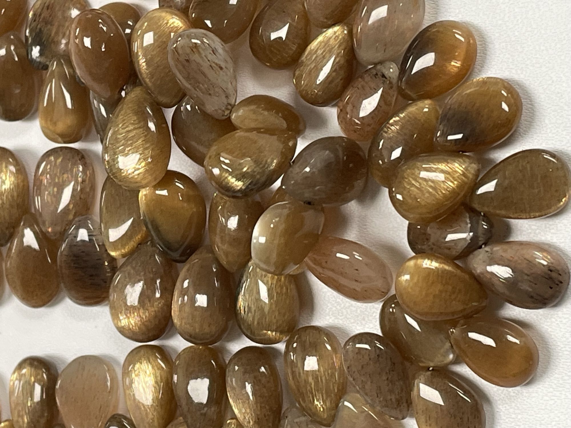 Peach Goldshine Moonstone Pear Smooth