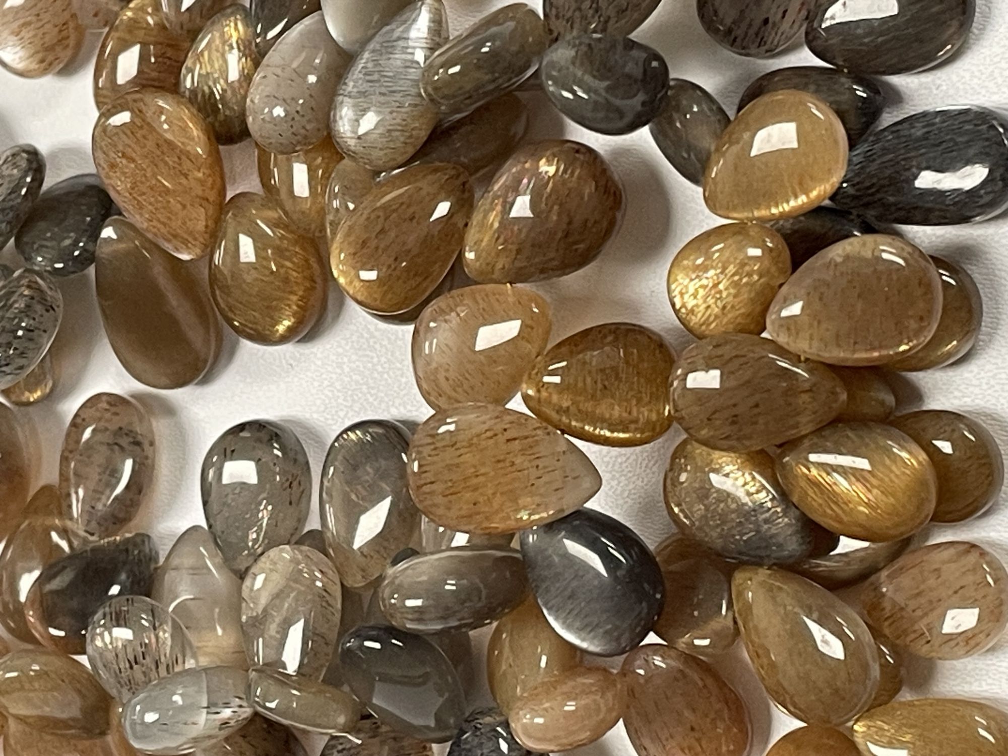 Multi Goldshine Moonstone Pear Smooth