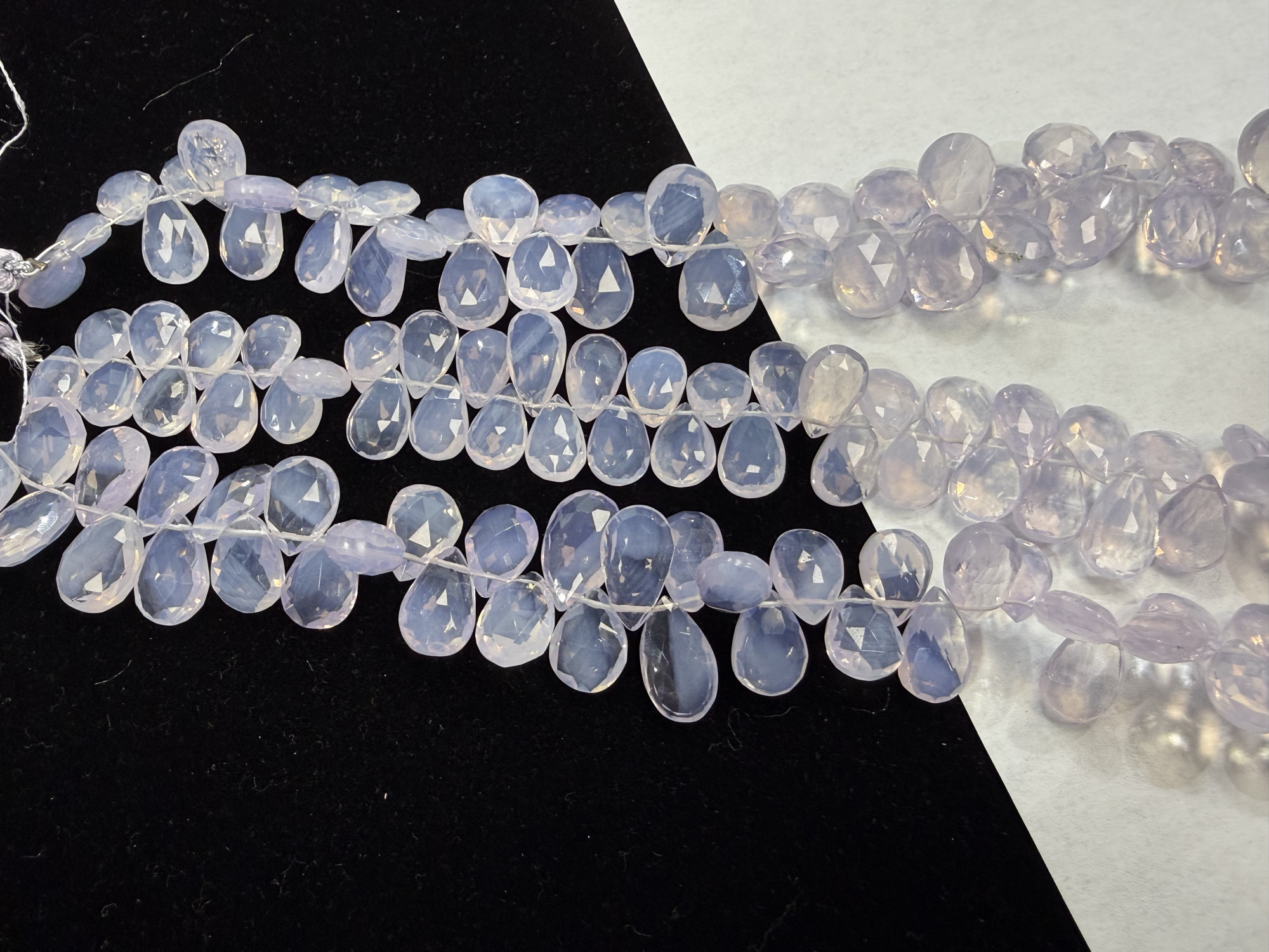 SCOROLITE LAVENDER QUARTZ PEARS FACETED