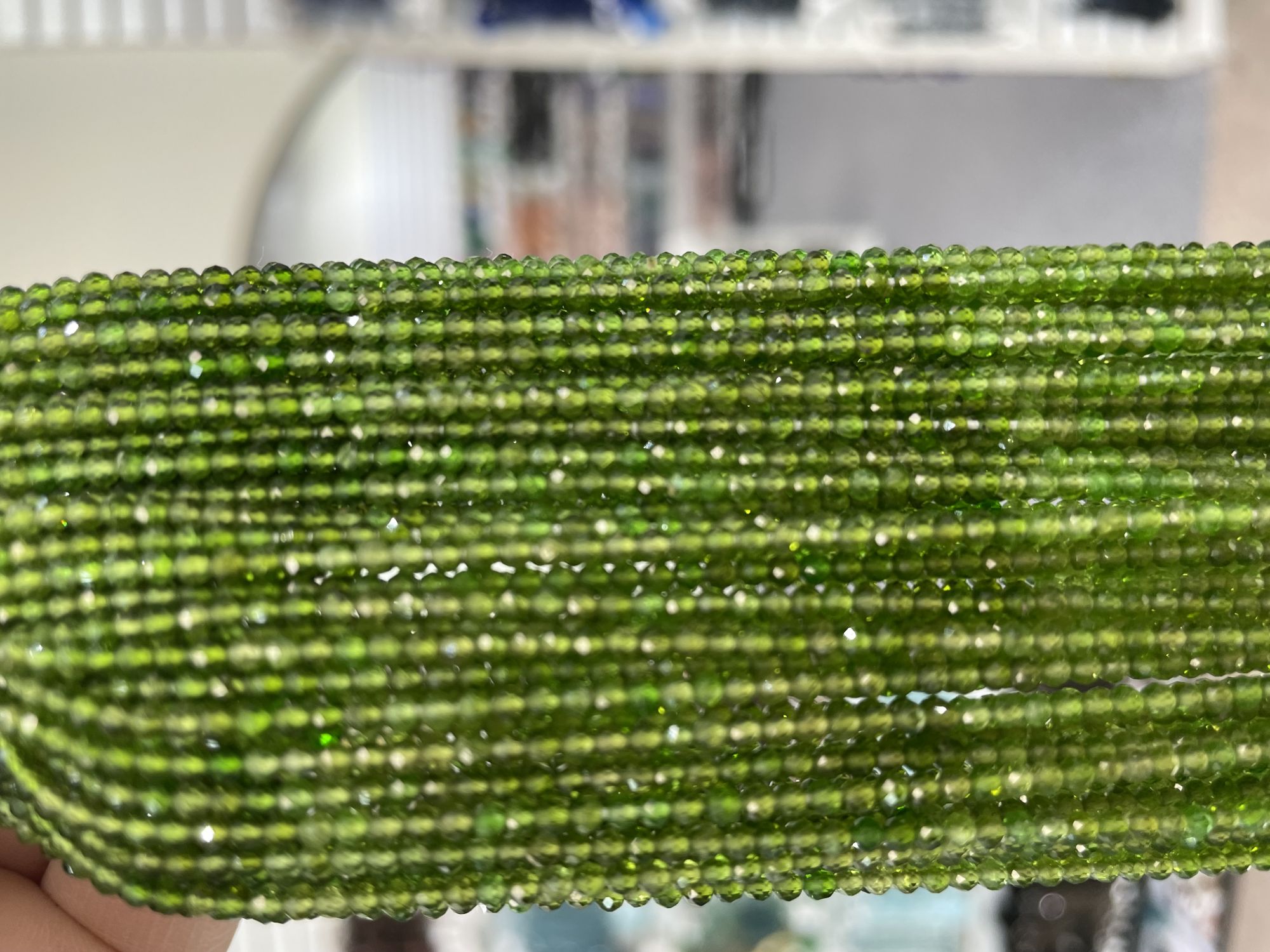 Chrome Diopside Rondelle Faceted