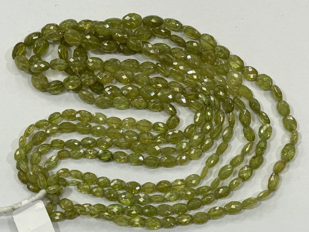 Image of Sphene Ovals  Faceted