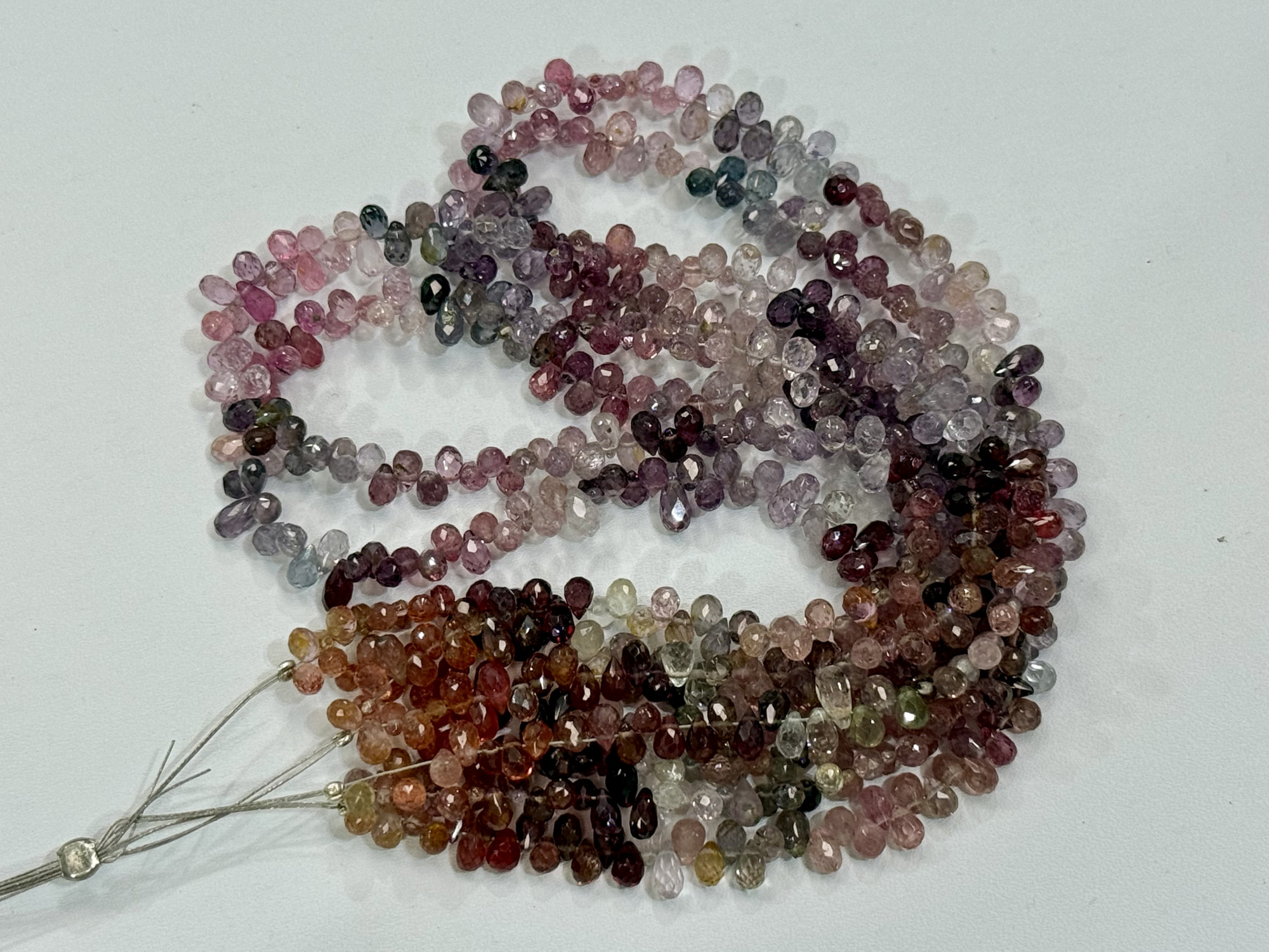 Multi Spinel Drops Faceted
