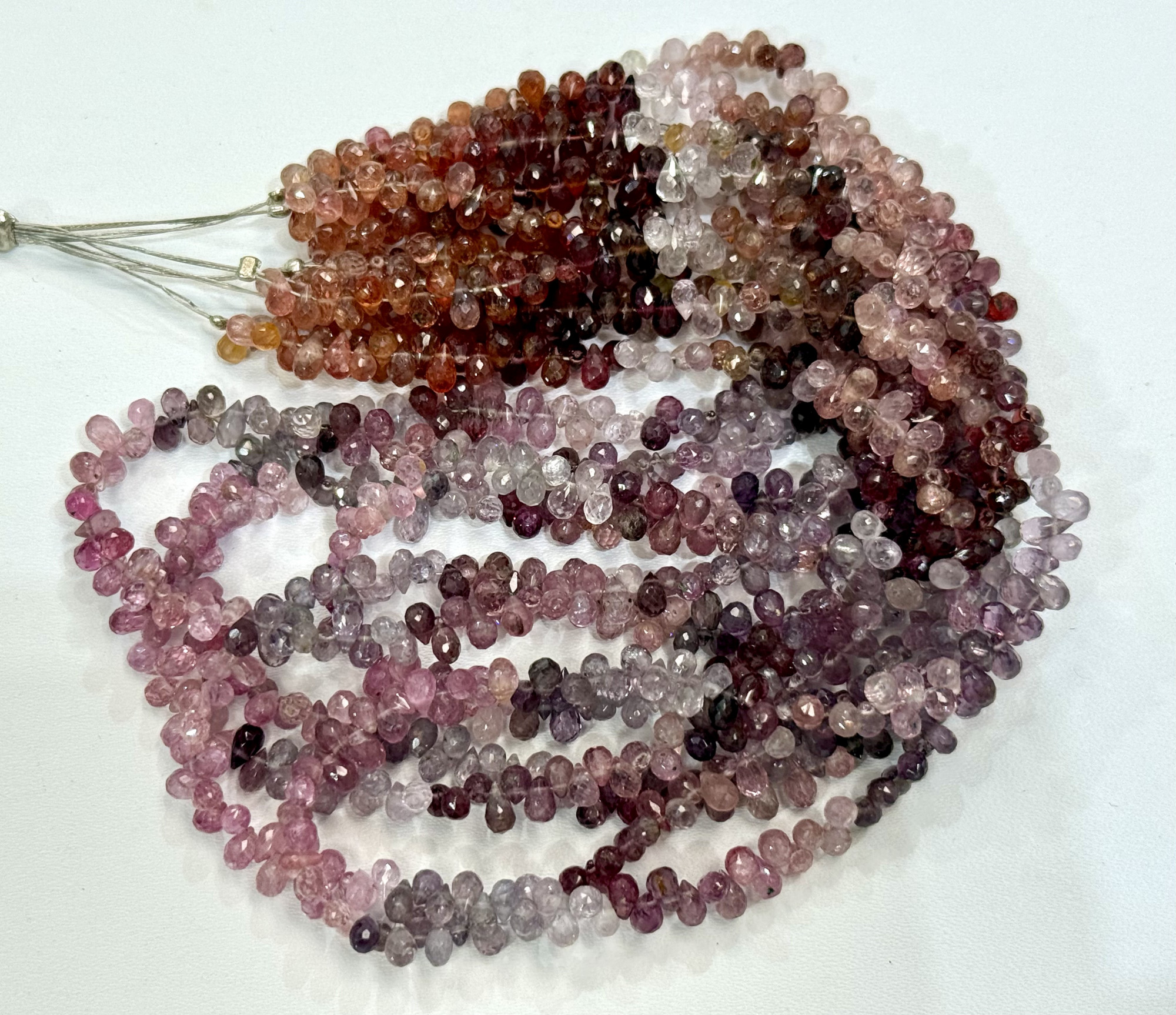 Multi Spinel Drops Faceted