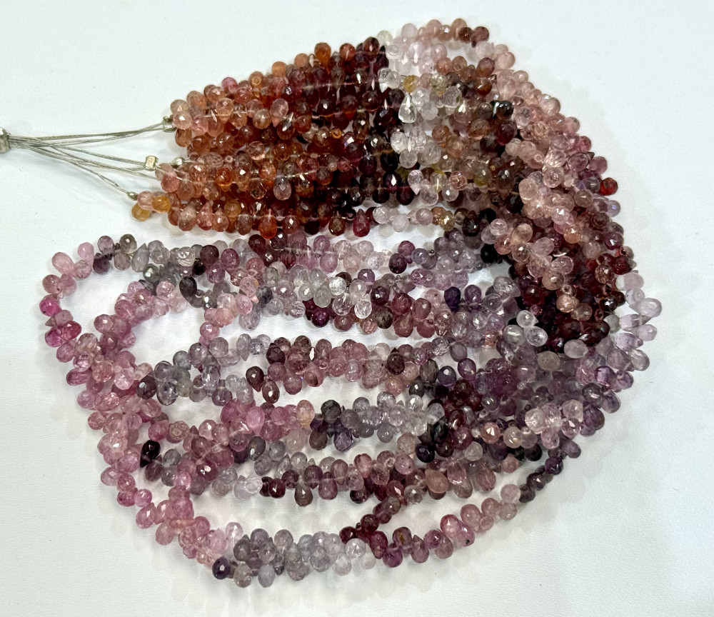 Image of Multi Spinel Drops Faceted