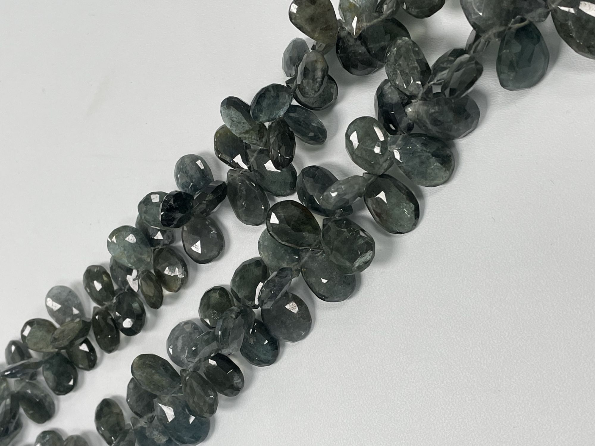 Moss Aquamarine Pear Faceted