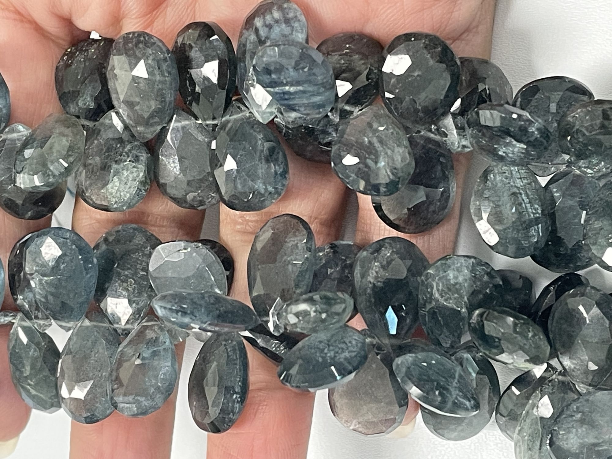 Moss Aquamarine Pear Faceted