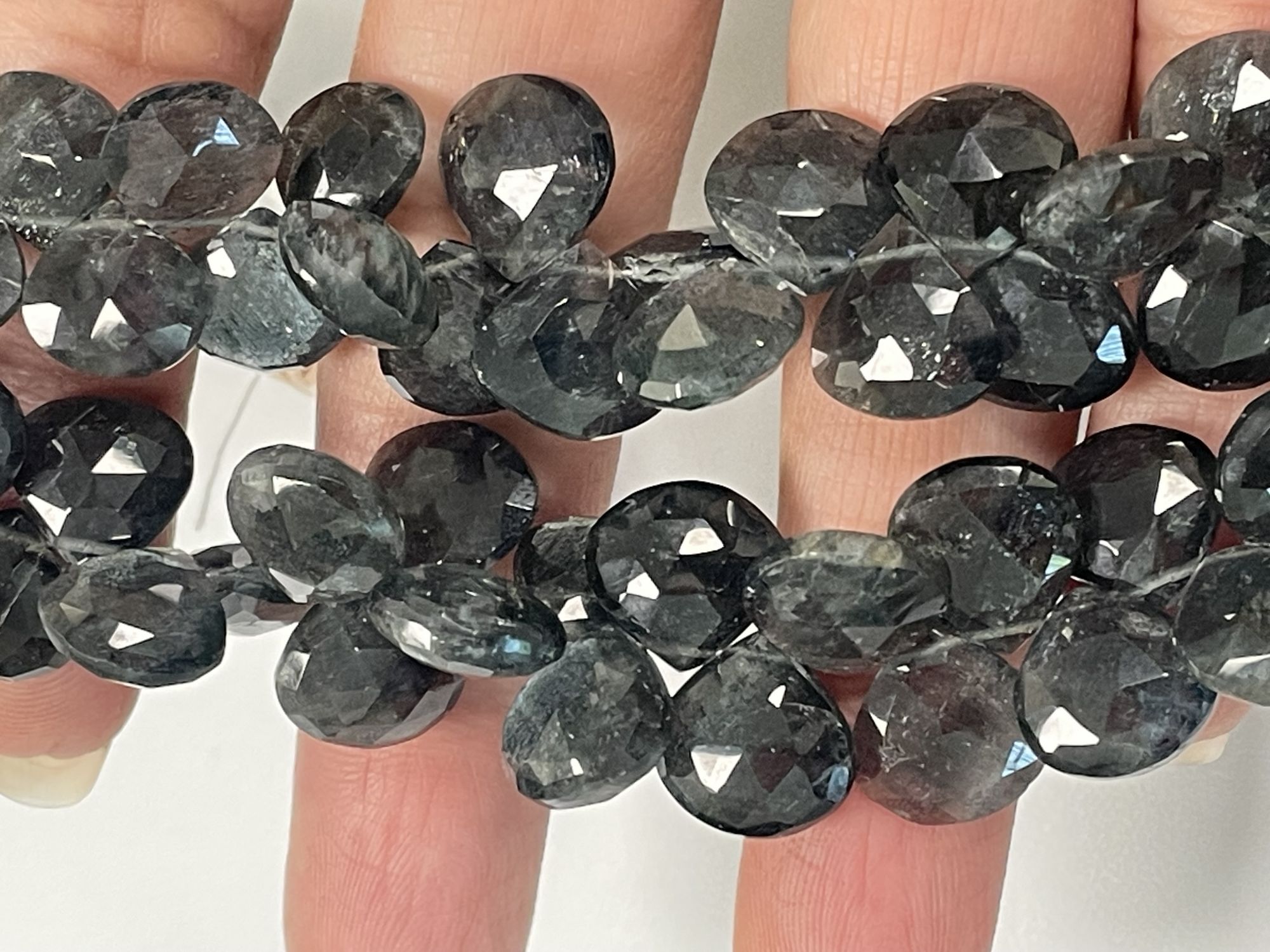 Moss Aquamarine Heart Faceted