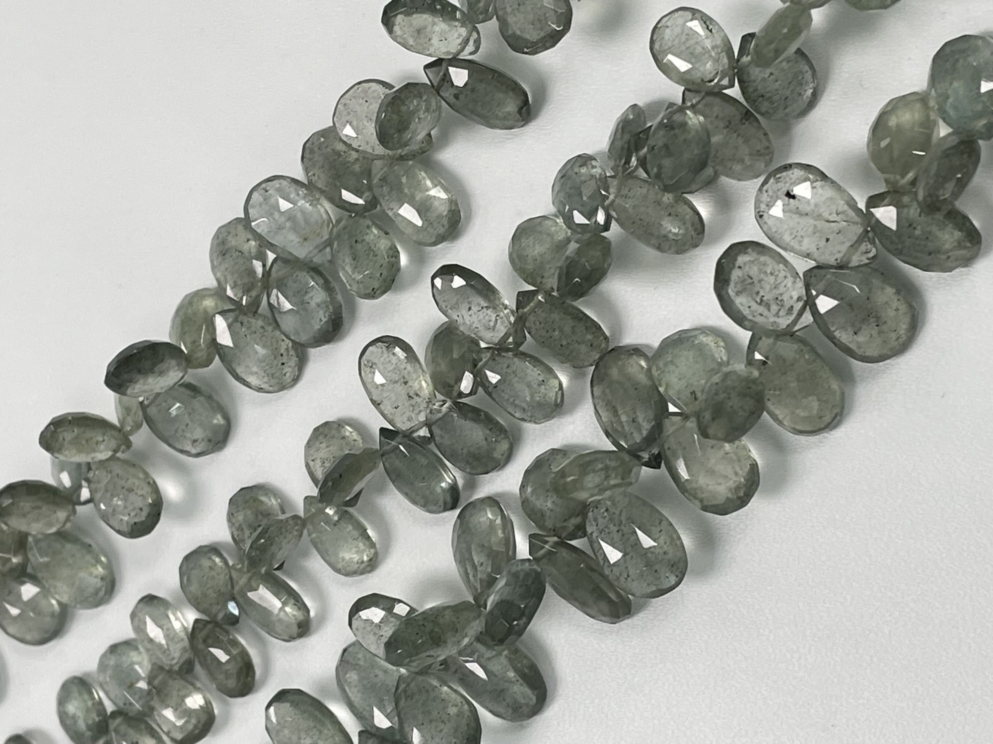 Moss Aquamarine Pear Faceted