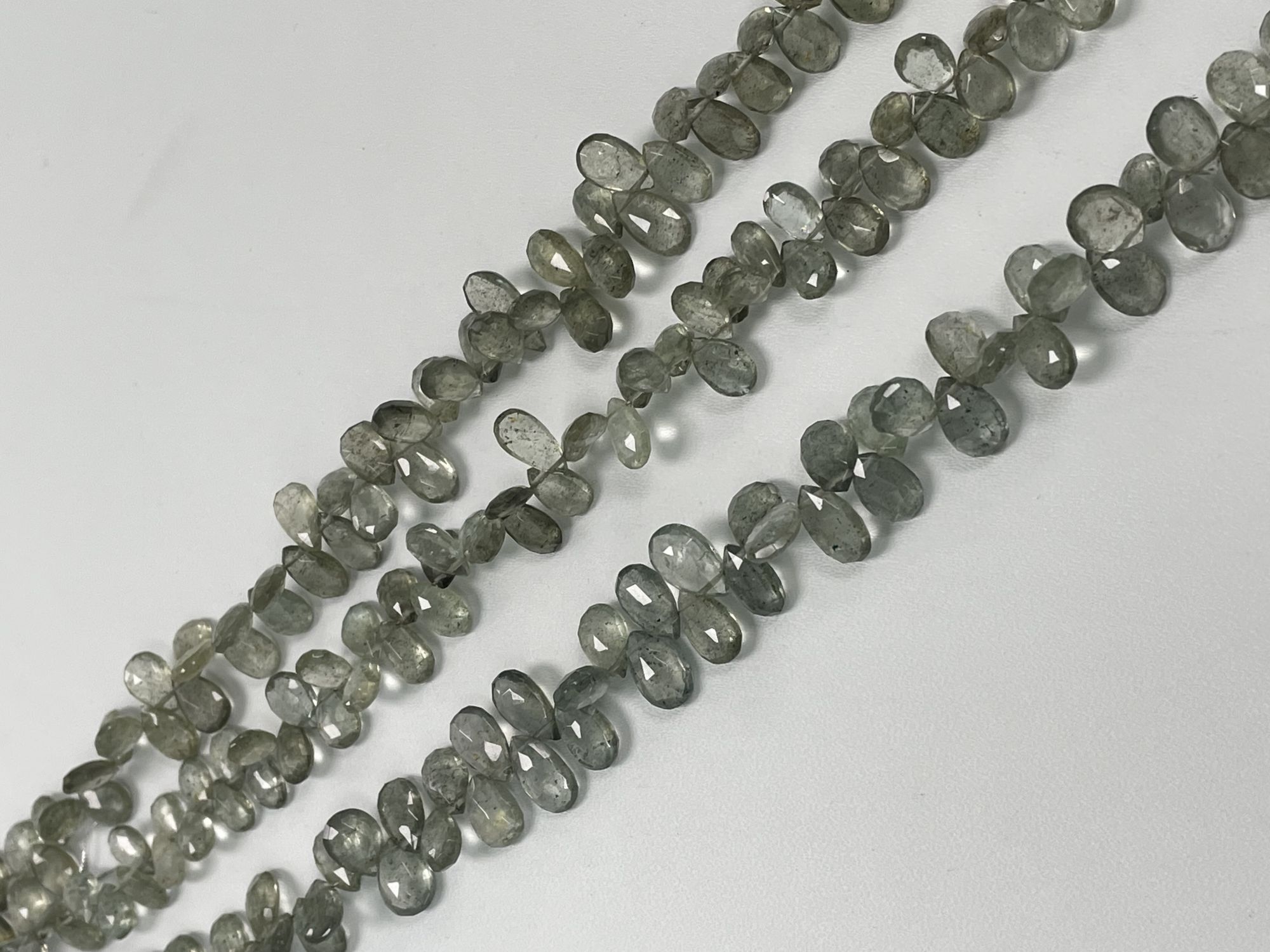 Moss Aquamarine Pear Faceted