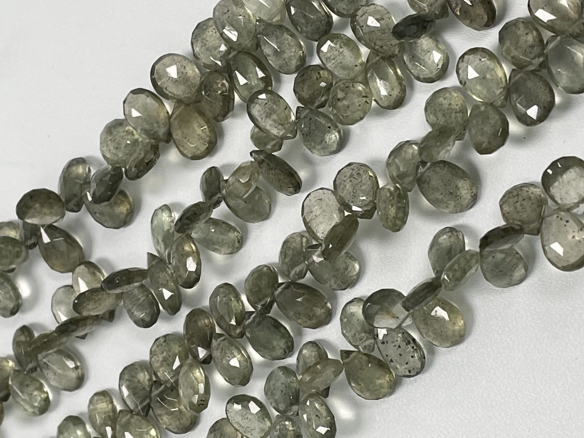 Moss Aquamarine Pear Faceted