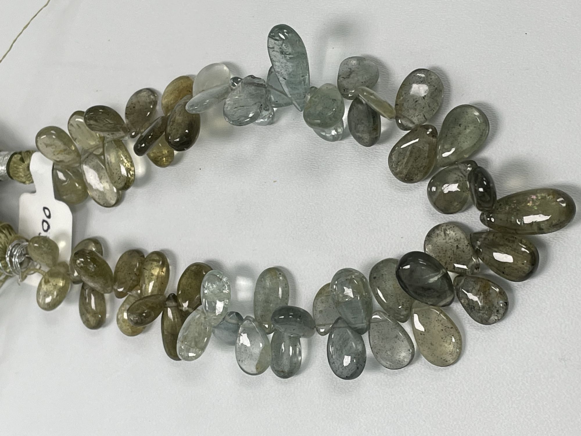 Moss Aquamarine Pear Smooth