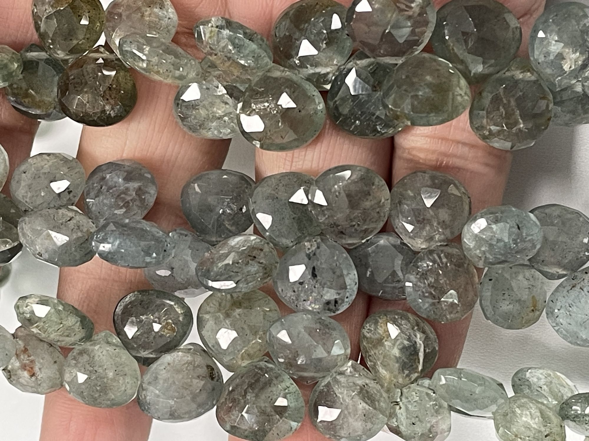 Moss Aquamarine Heart Faceted