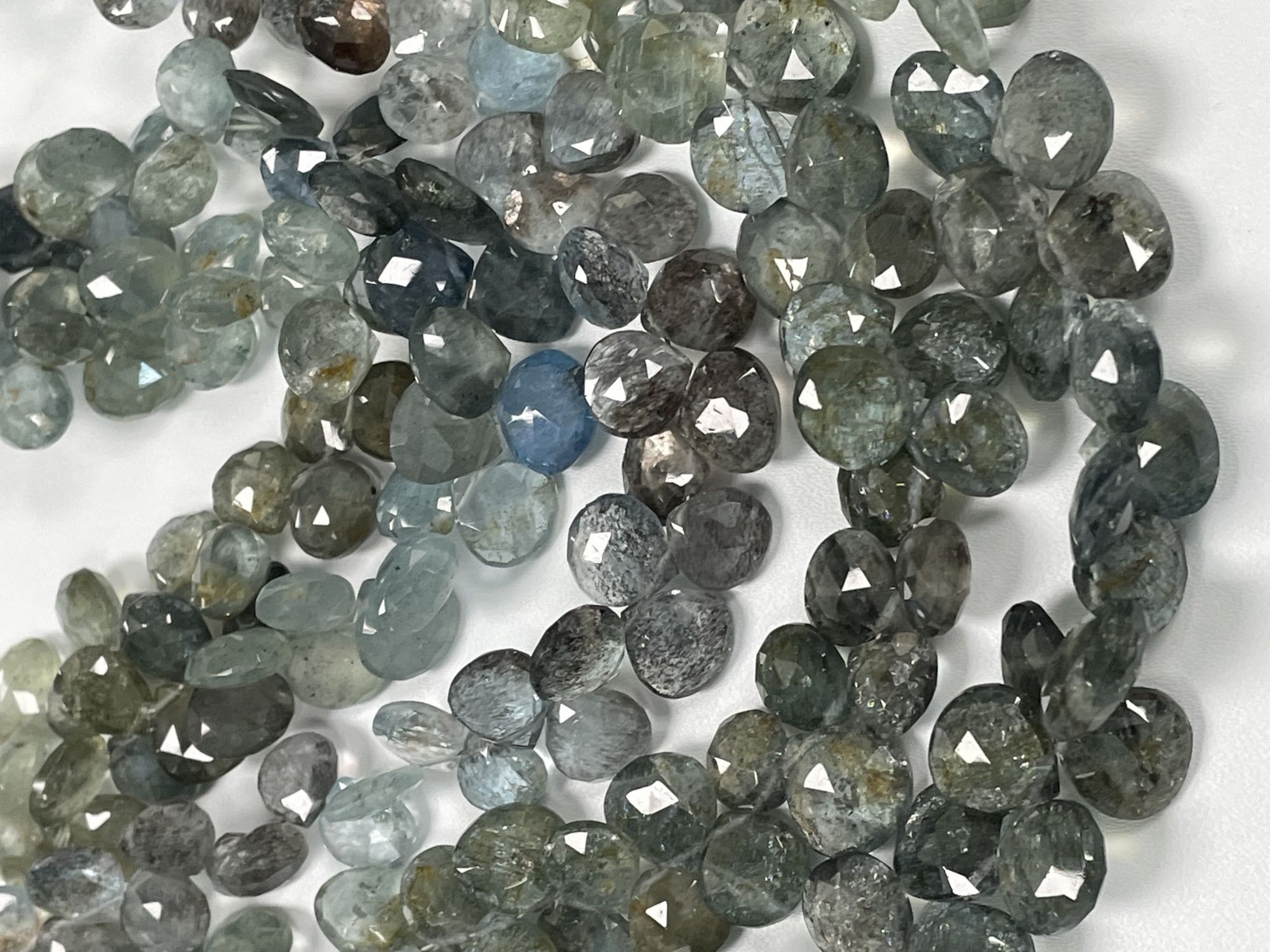 Moss Aquamarine Heart Faceted