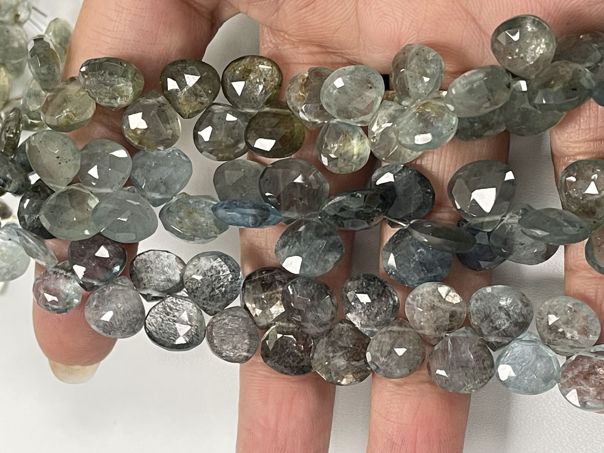 Moss Aquamarine Heart Faceted