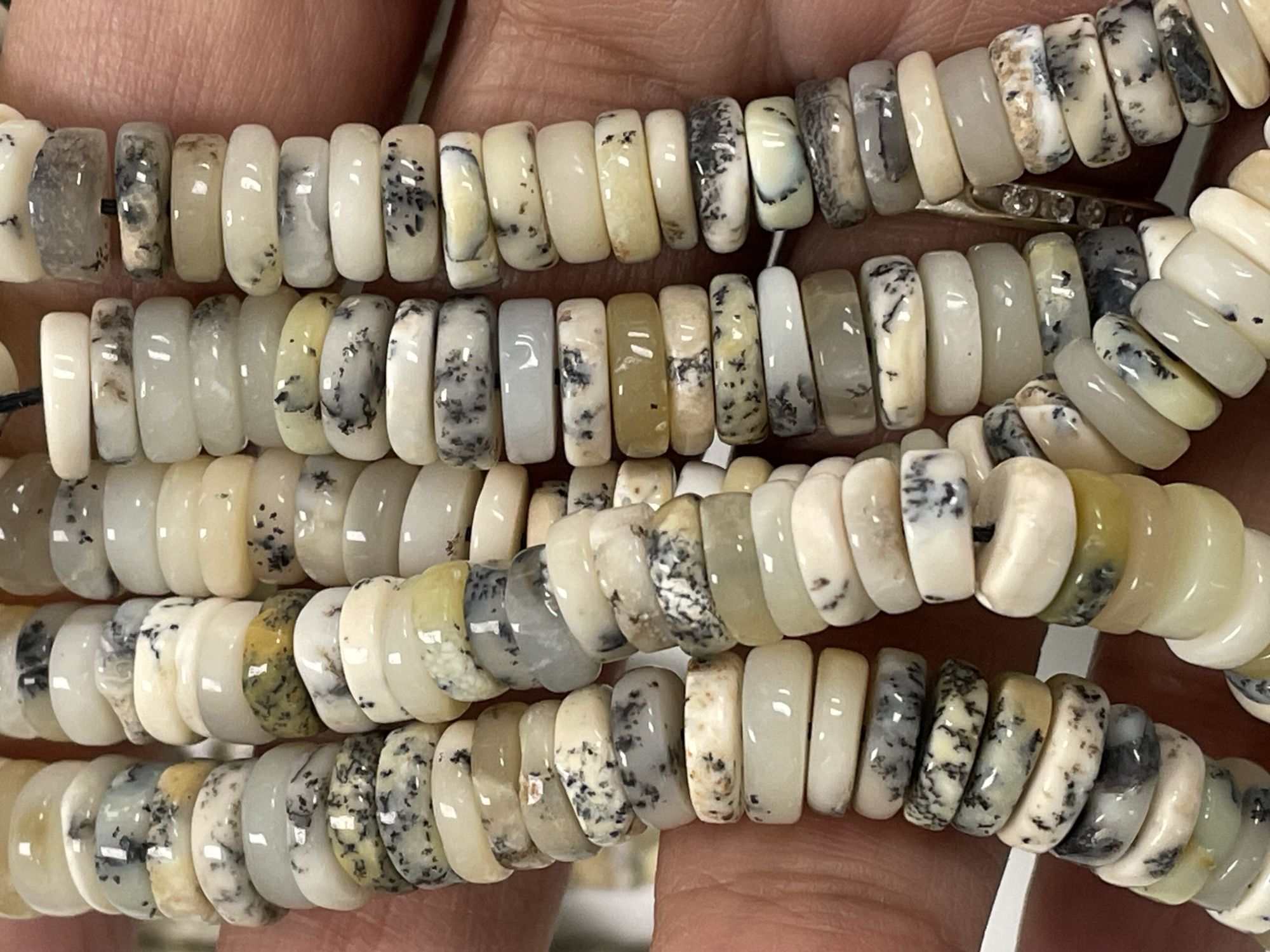 Multi Opal Tire Smooth