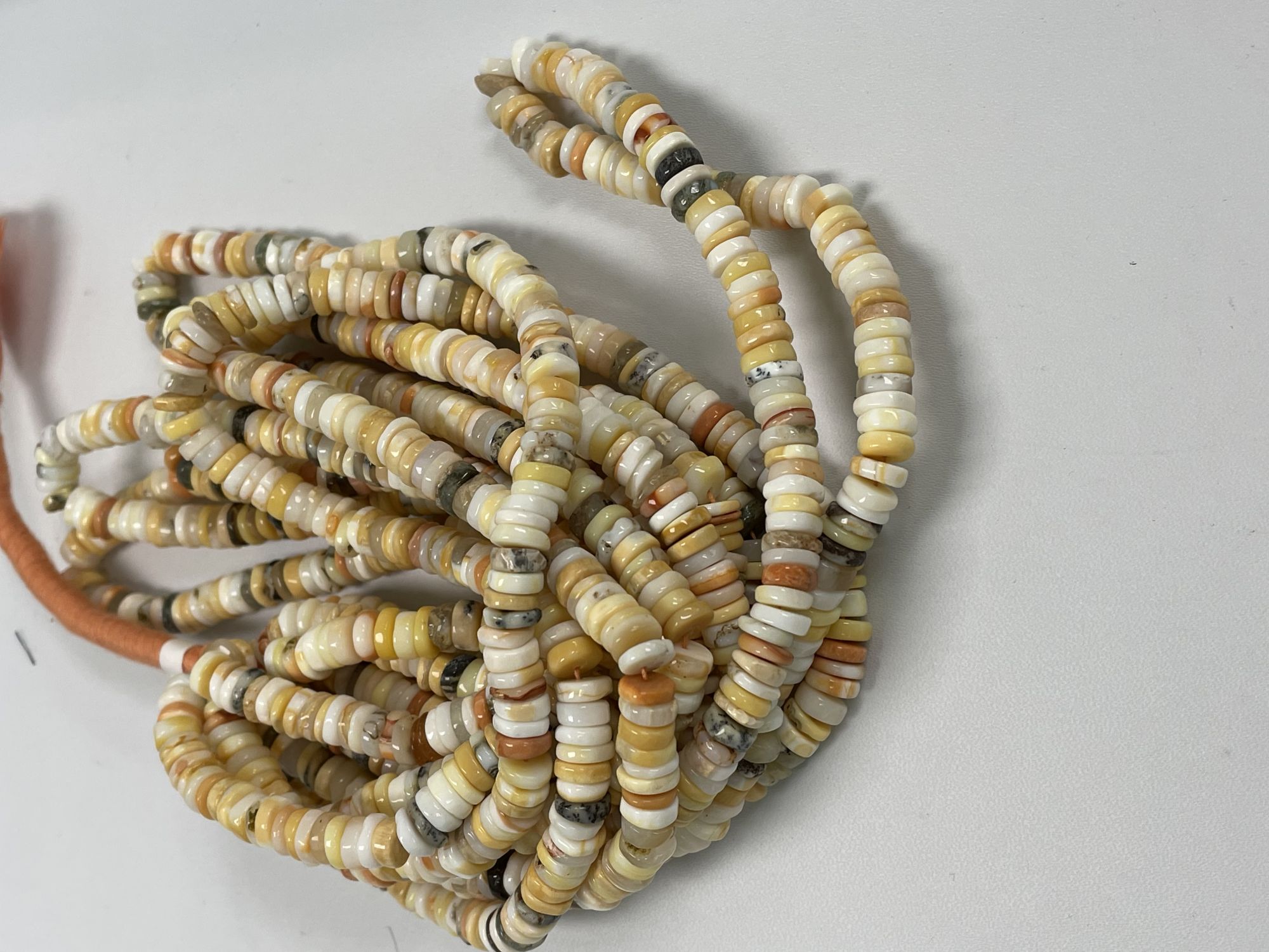 Shaded Yellow Opal Tire Smooth