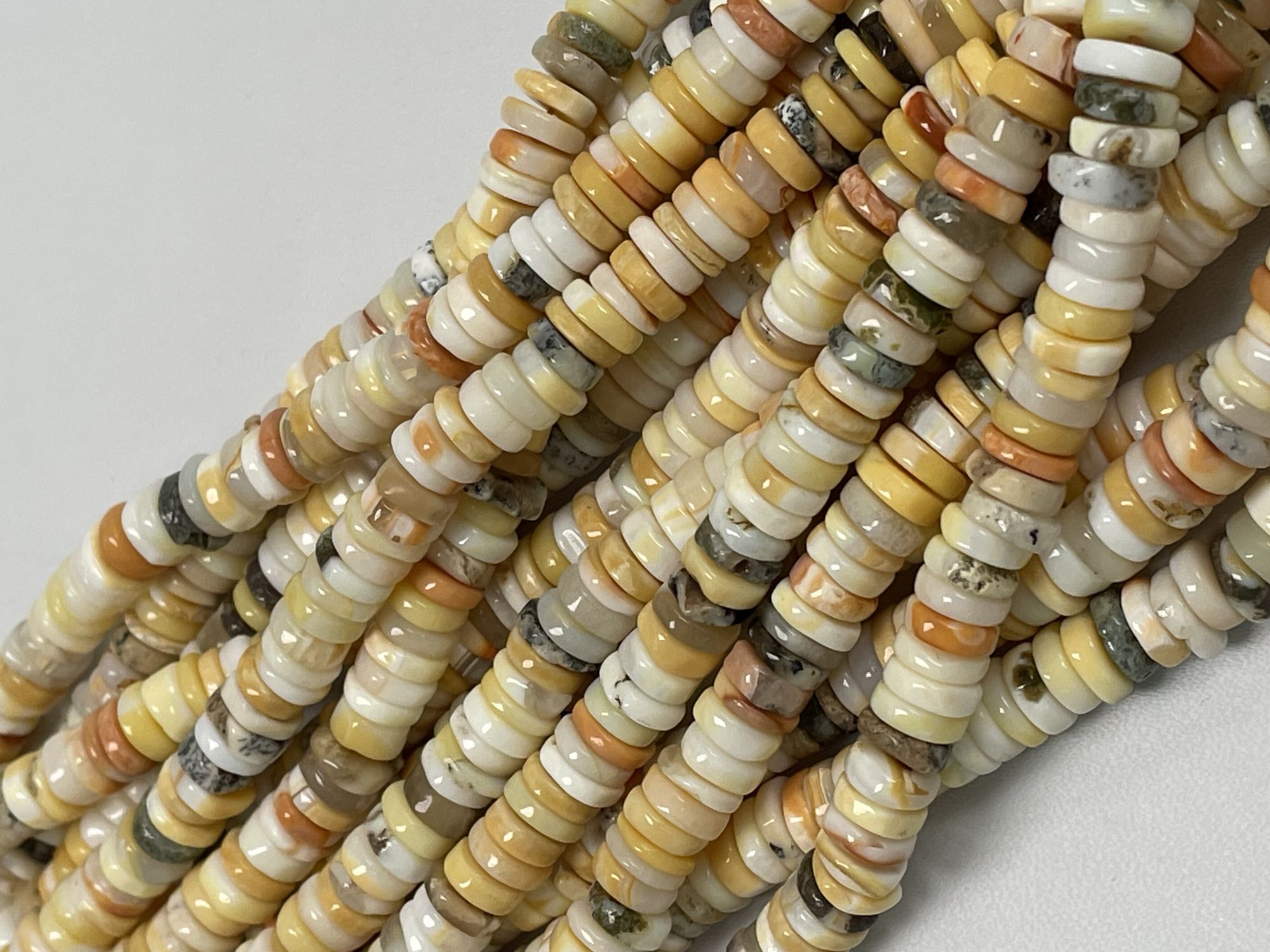 Shaded Yellow Opal Tire Smooth