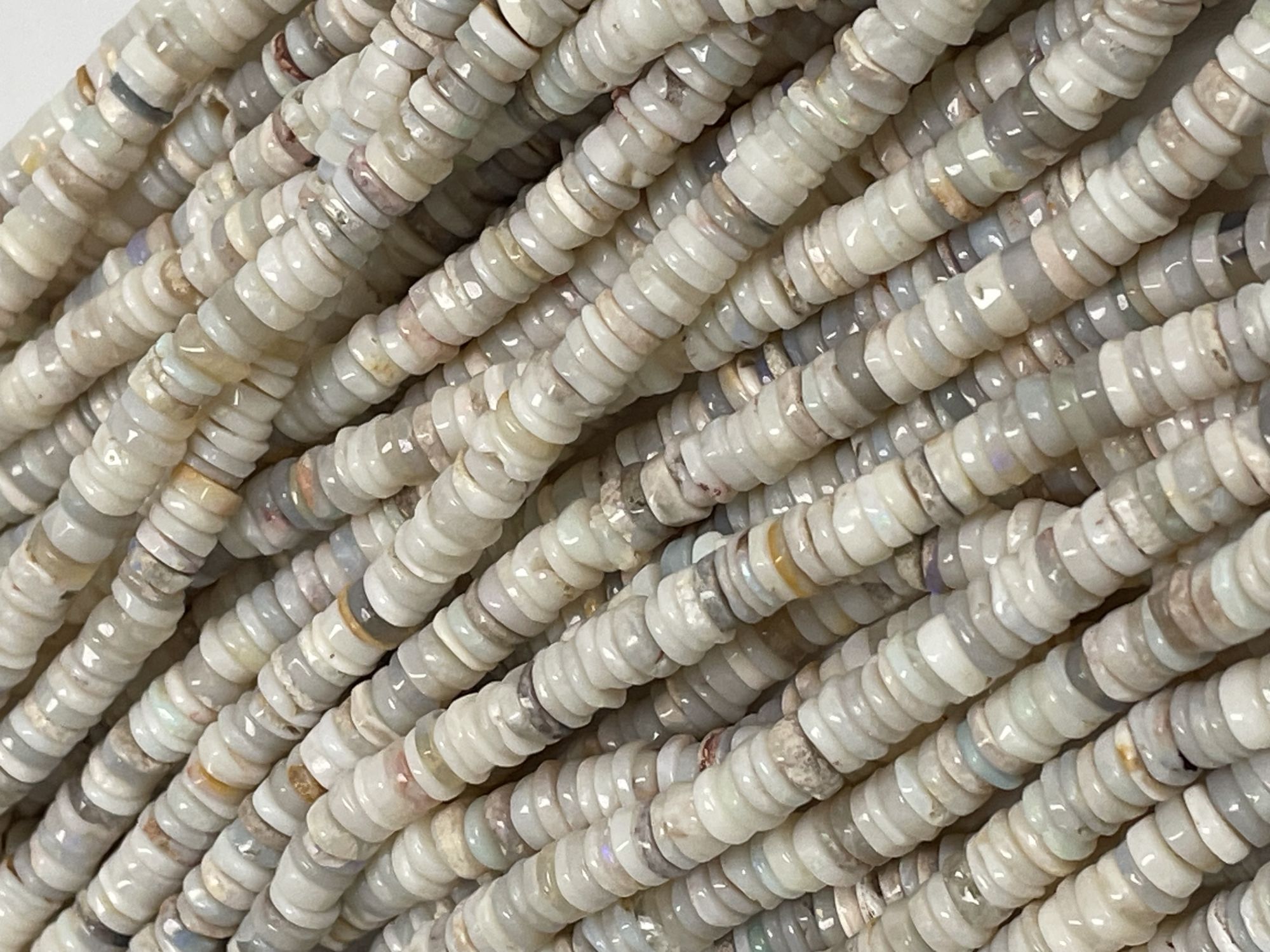 Natural Australian Opal Tire Smooth