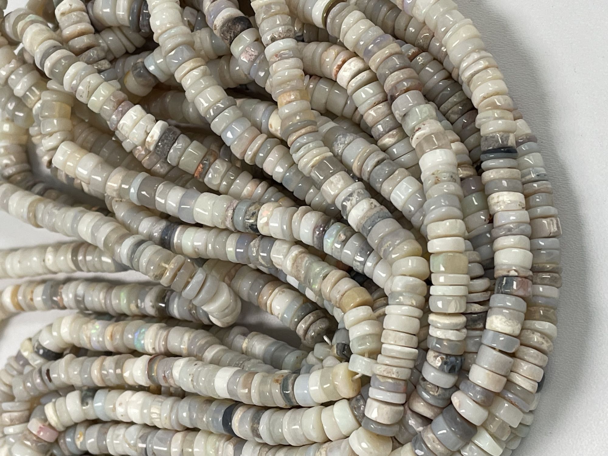 Natural Australian Opal Tire Smooth