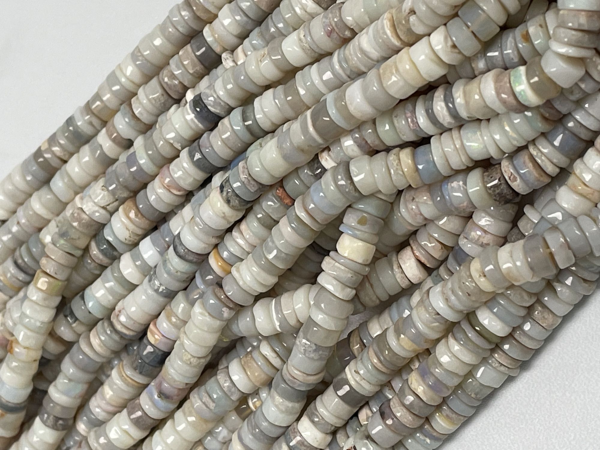 Natural Australian Opal Tire Smooth