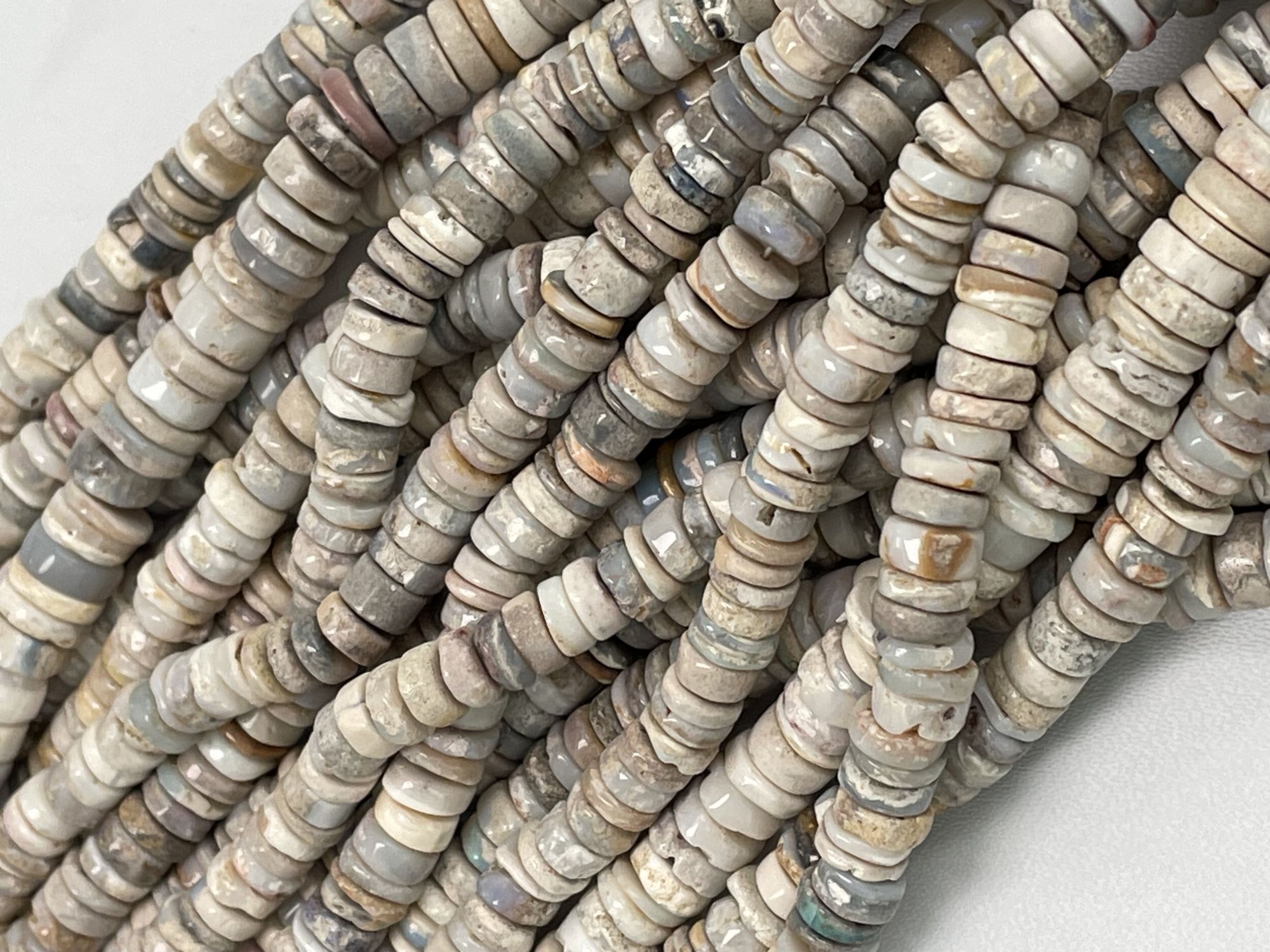 Natural Australian Opal Tire Smooth