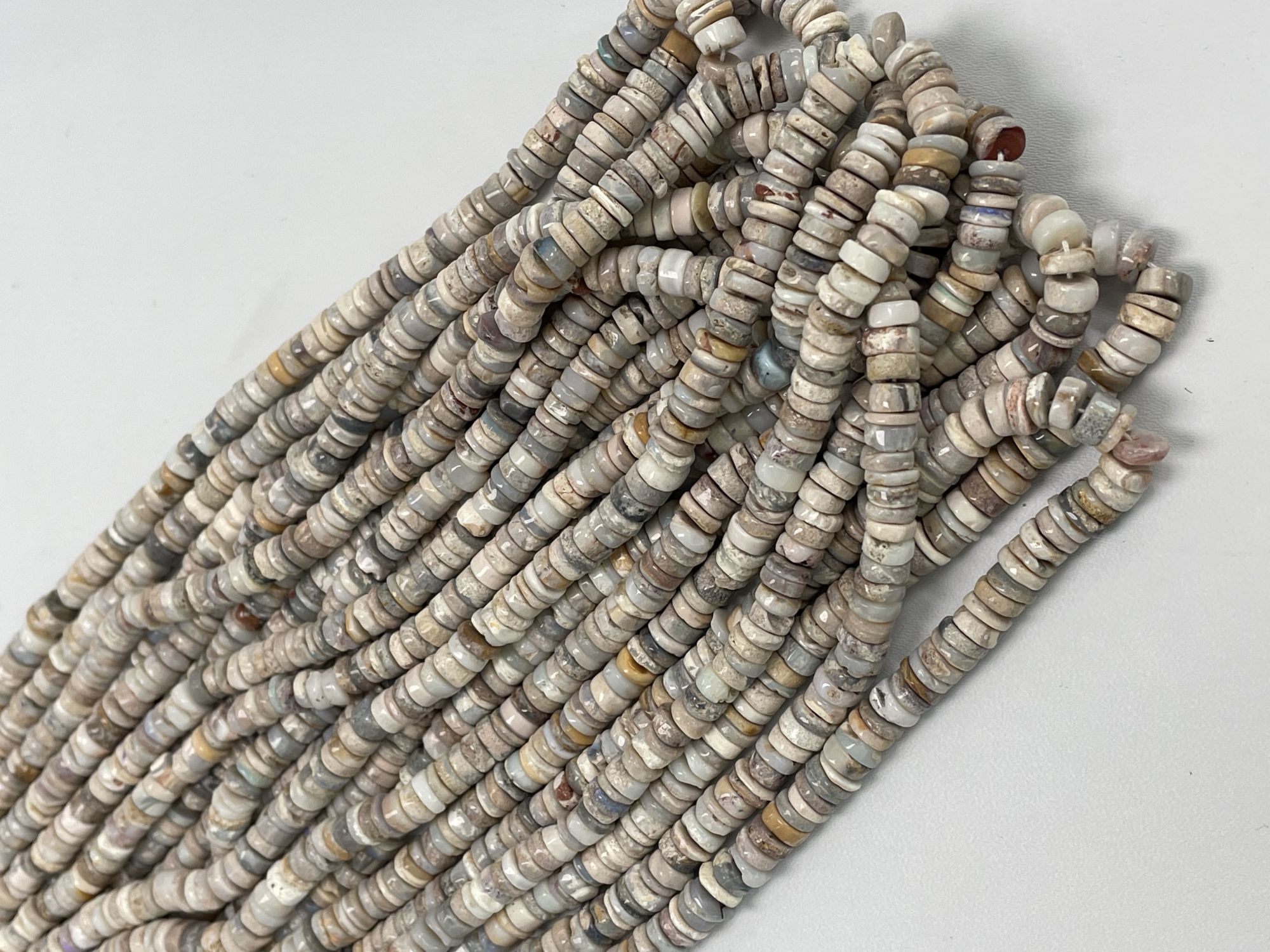 Natural Australian Opal Tire Smooth