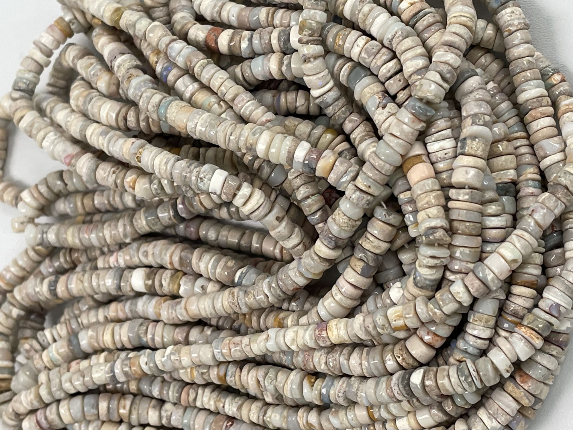 Natural Australian Opal Tire Smooth