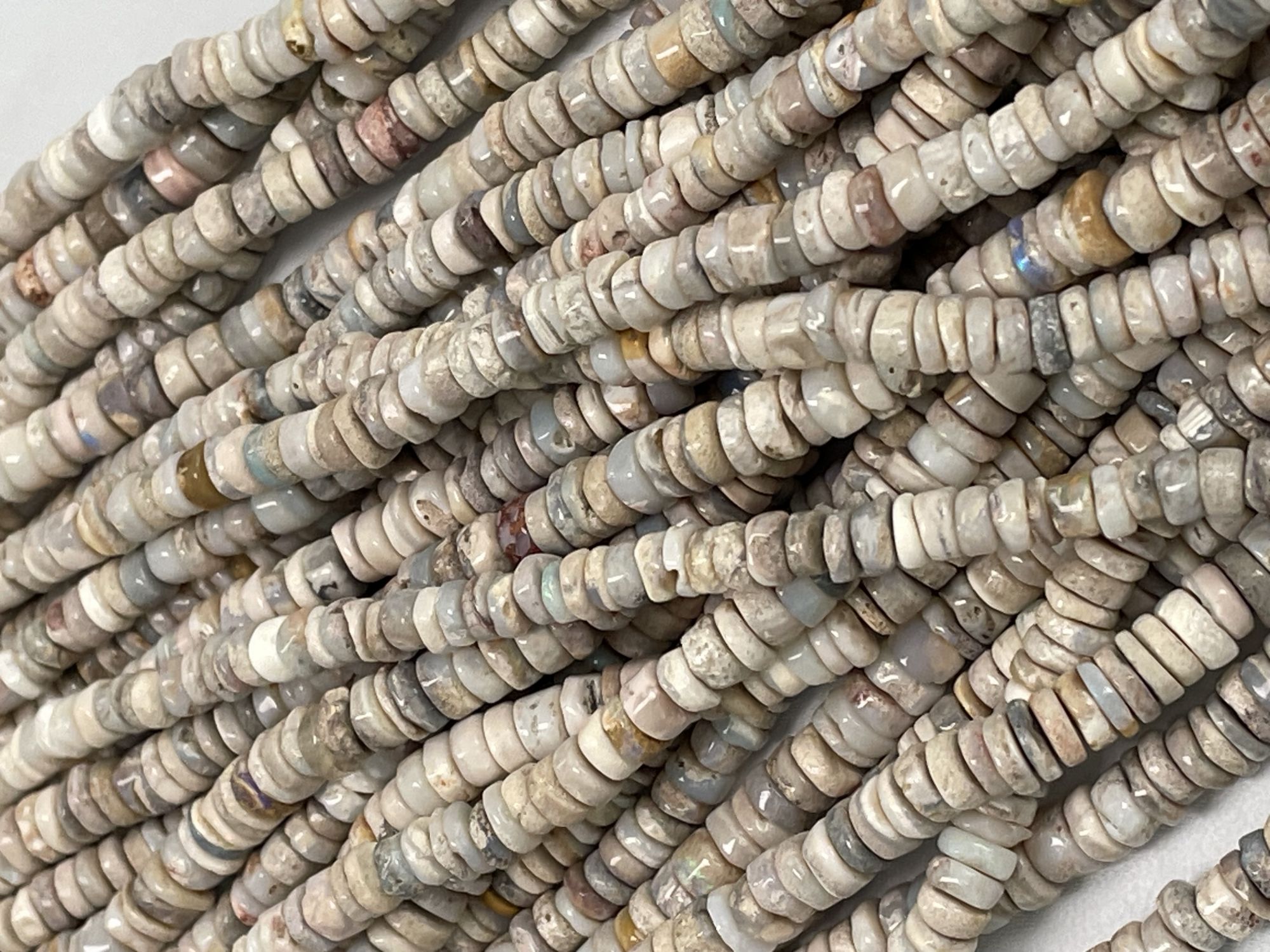 Natural Australian Opal Tire Smooth