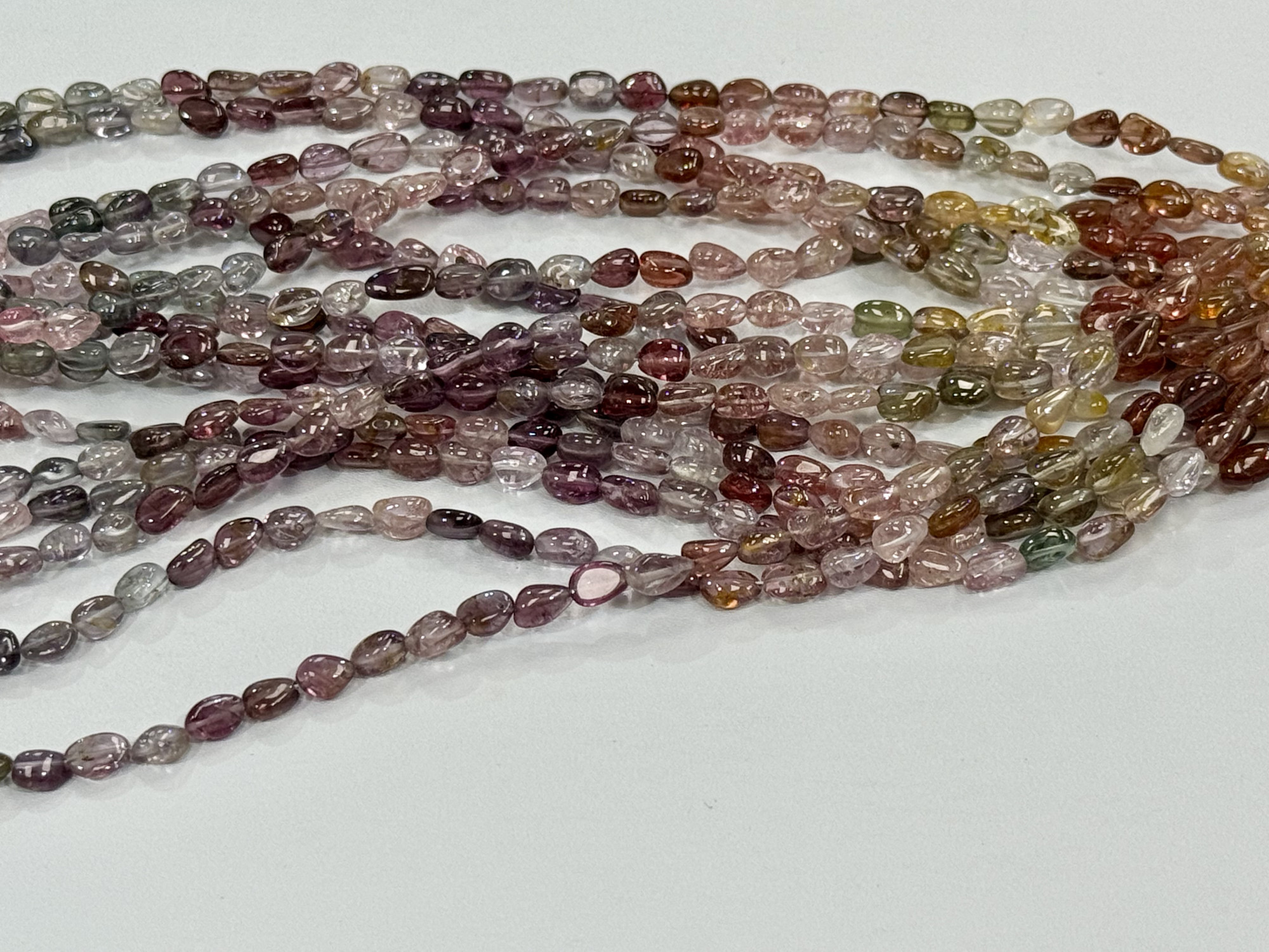 Multi Spinel Nuggets Smooth