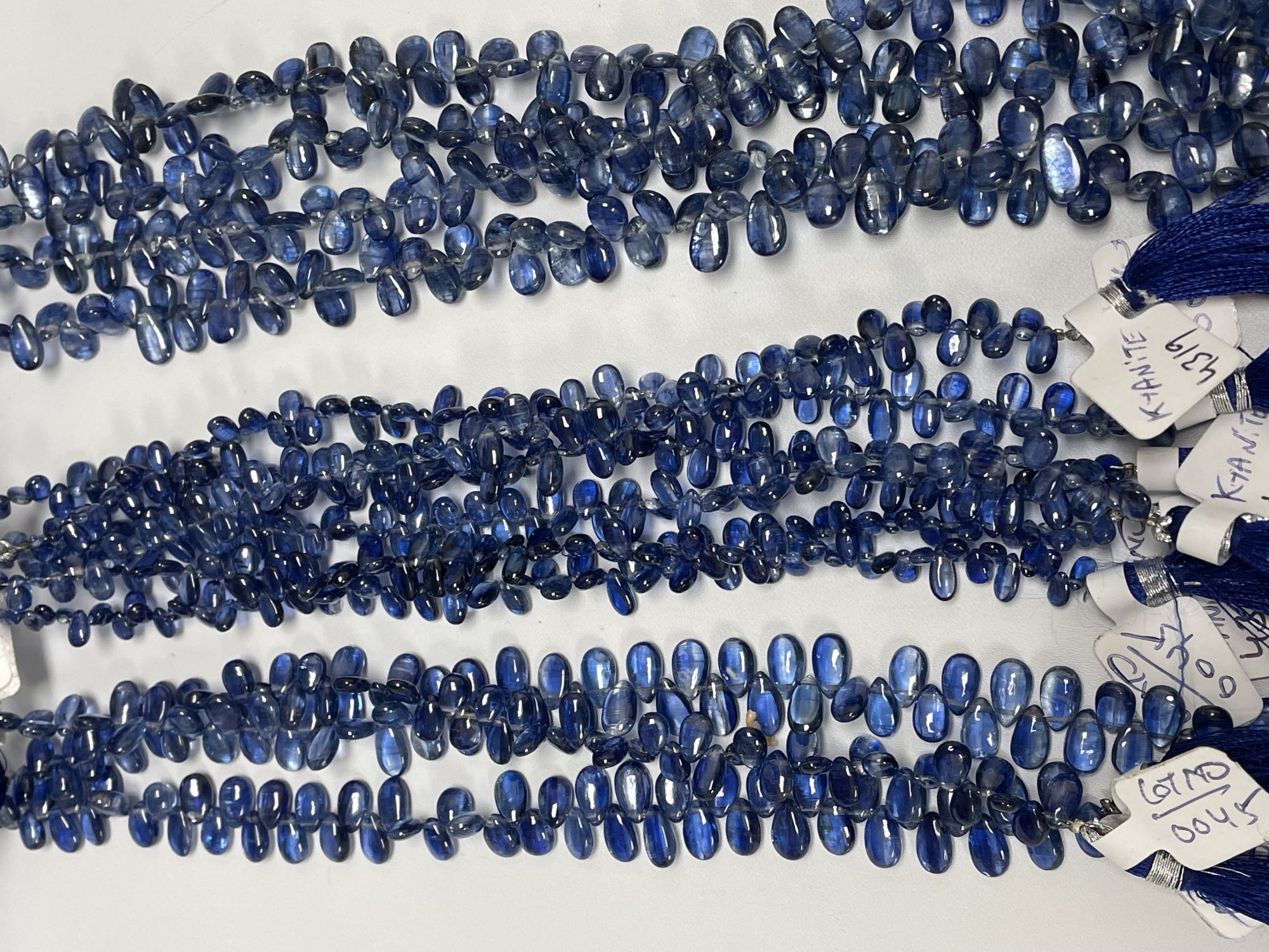 Blue Kyanite Pear Smooth