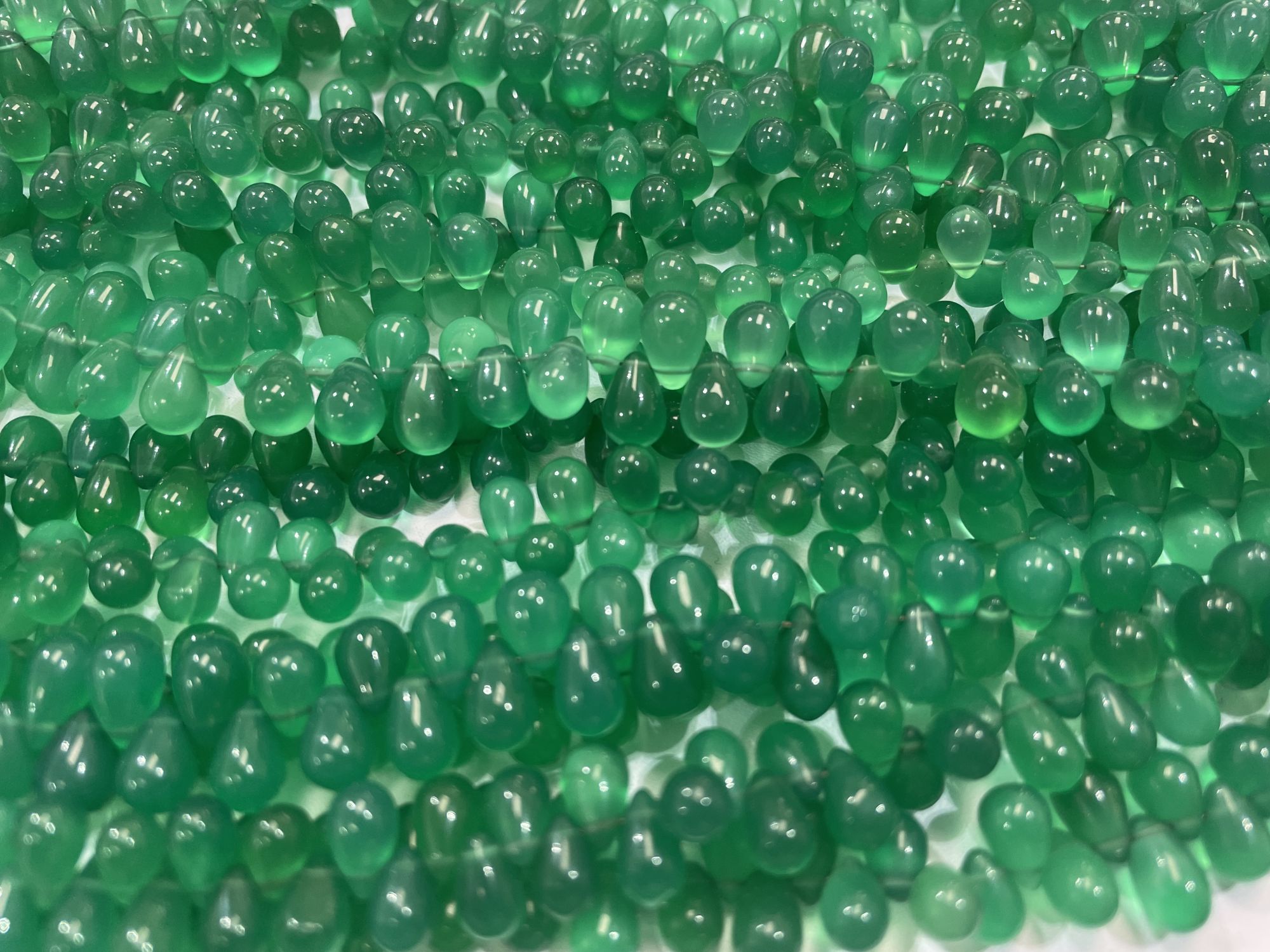 Green Onyx Drop Smooth